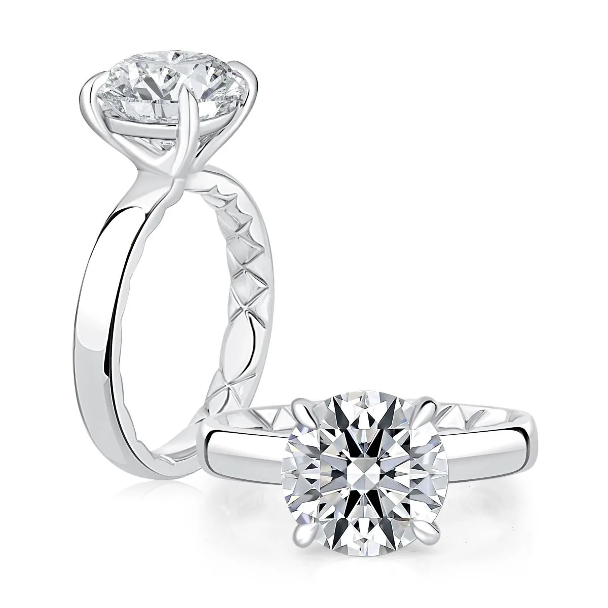 Round Solitaire Engagement Ring with Quilts® Interior, photograph 4
