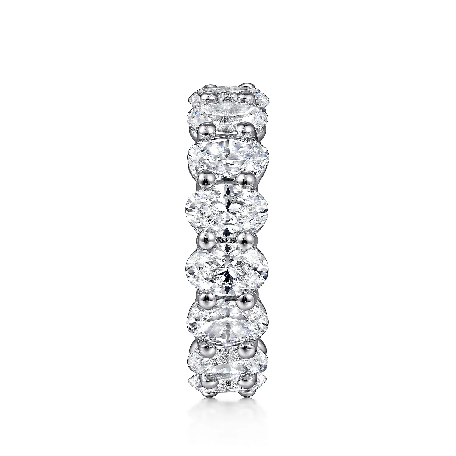 Diamond Eternity Band in 14K White Gold, photograph 4