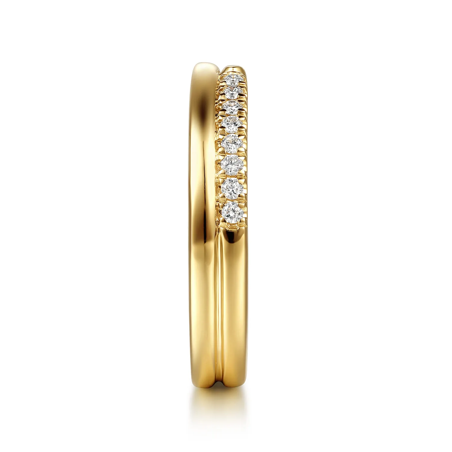 French Pave Diamond Open Anniversary Band in 14K Yellow Gold, photograph 4