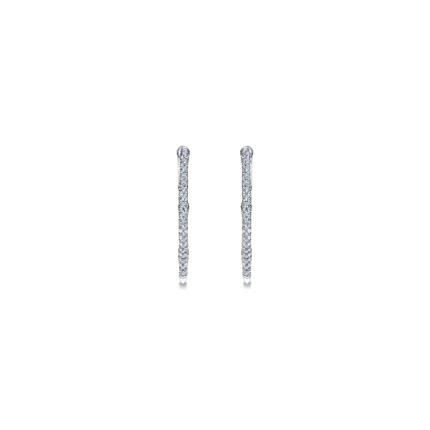20mm Diamond Earrings in 14K White Gold, photograph 3
