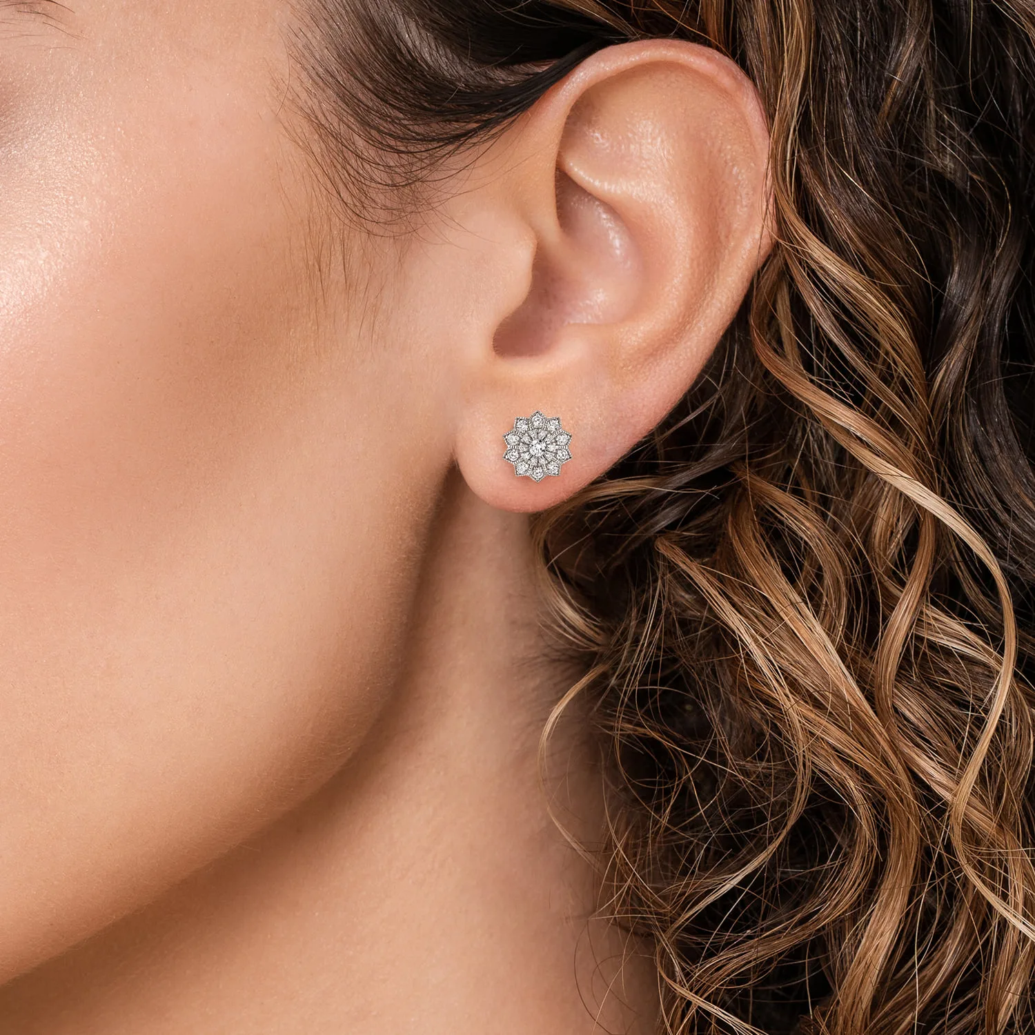 Flower Diamond Stud Earrings in 14K White Gold, photograph 2