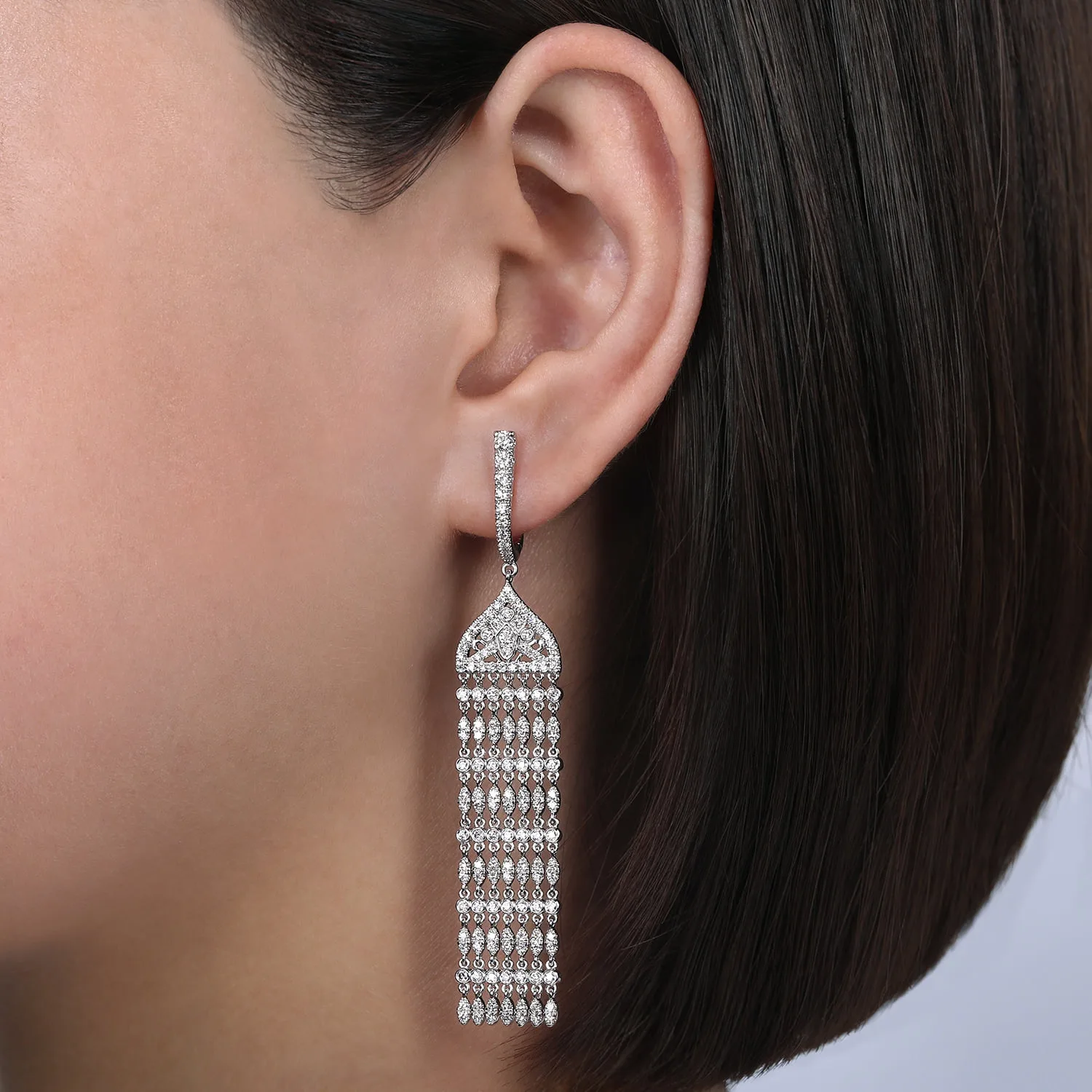 Long Diamond Chandelier Earrings in 18K White Gold, photograph 2
