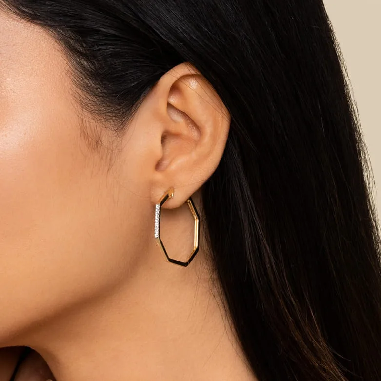 30mm Diamond Classic Hoop Earrings in 14K Yellow Gold, photograph 2