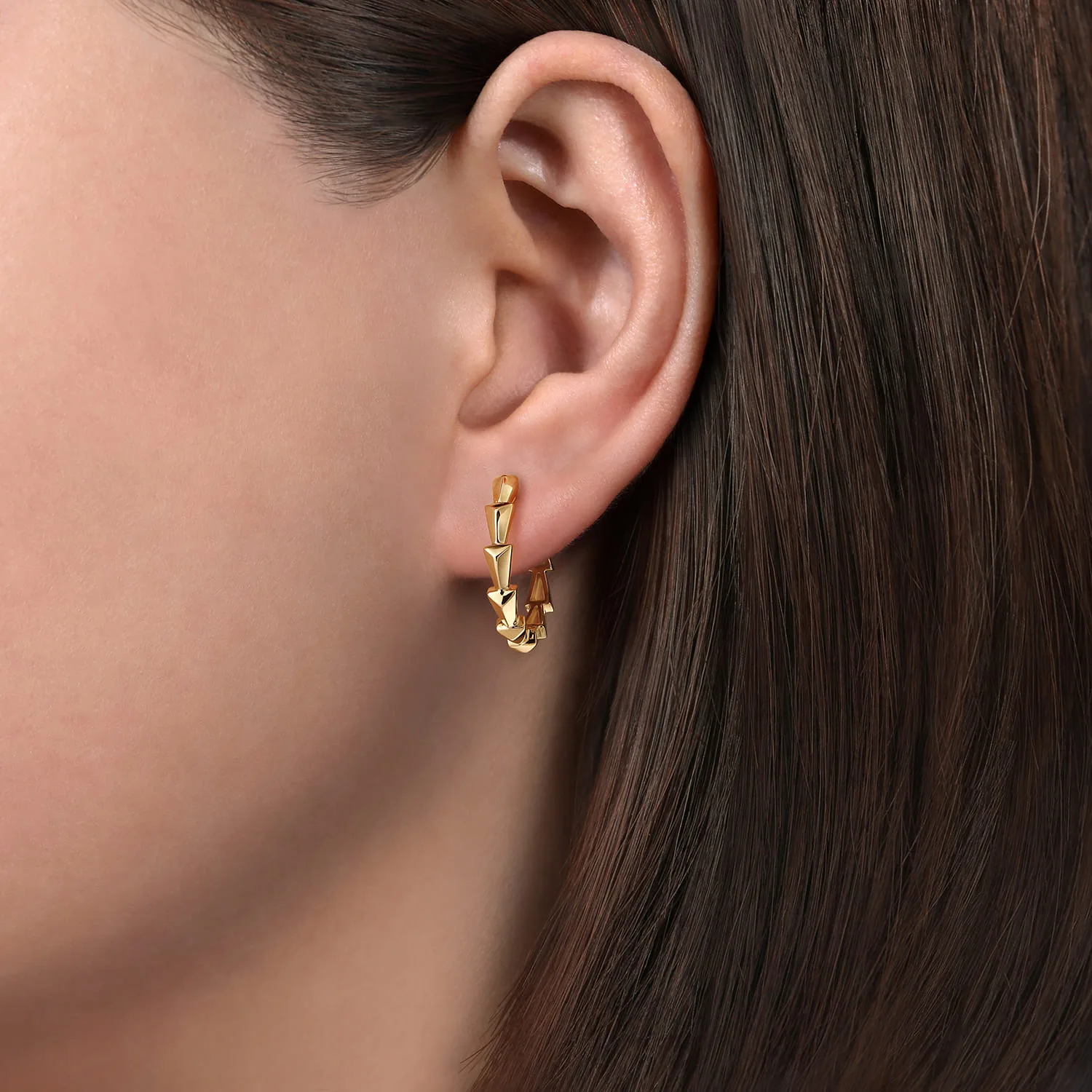 Angular Station Hoop Earrings in 14K Yellow Gold, photograph 2