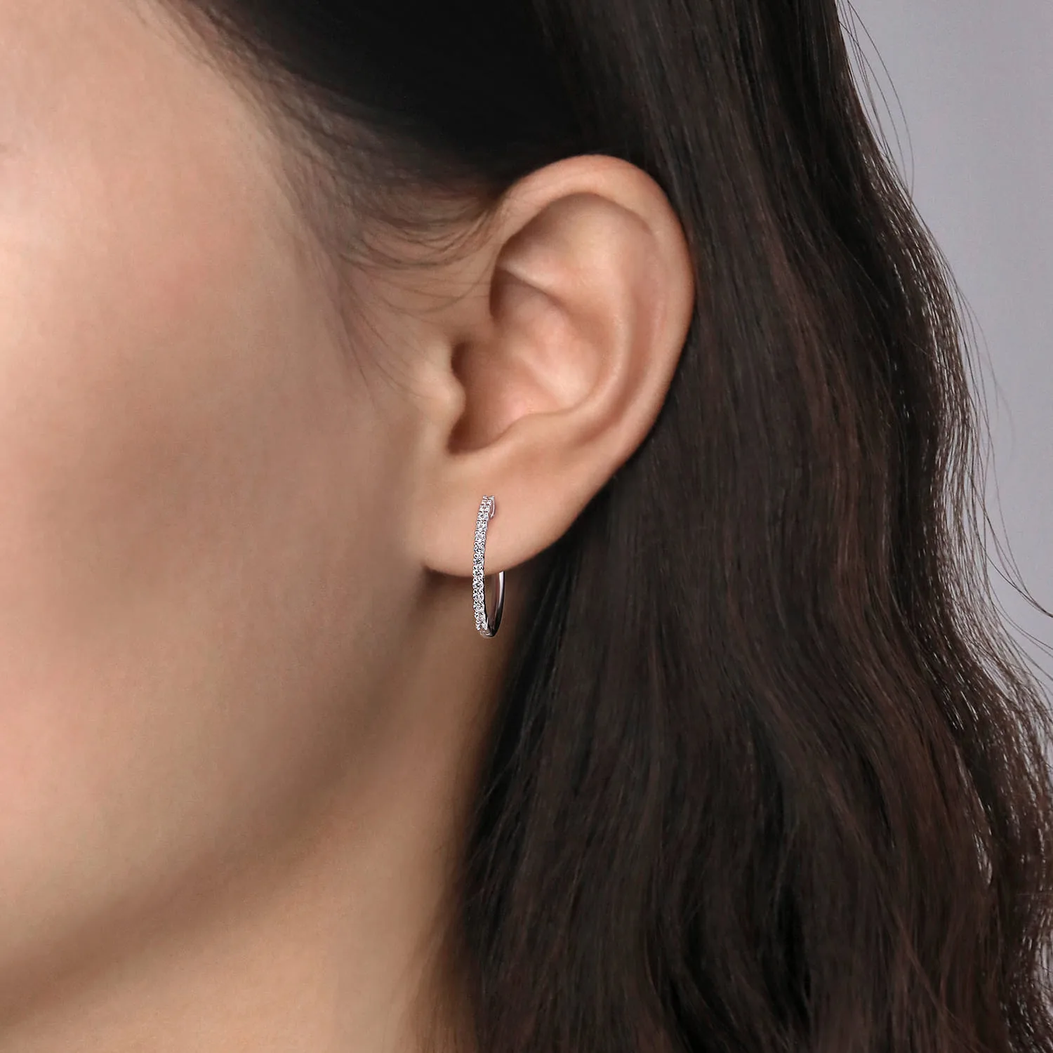 Diamond Hoop Earrings in 14K White Gold, photograph 2