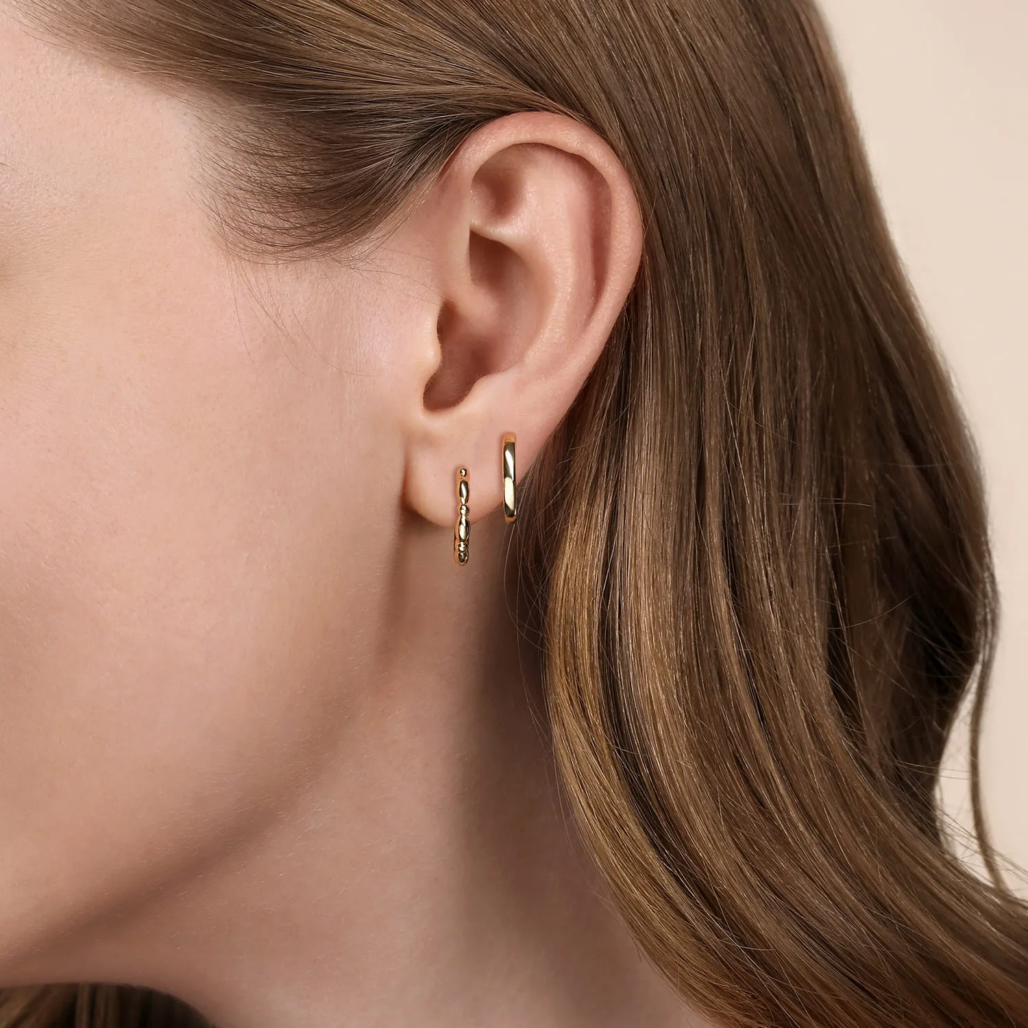 Bujukan Stuggies Earrings in 14K Yellow Gold, photograph 2