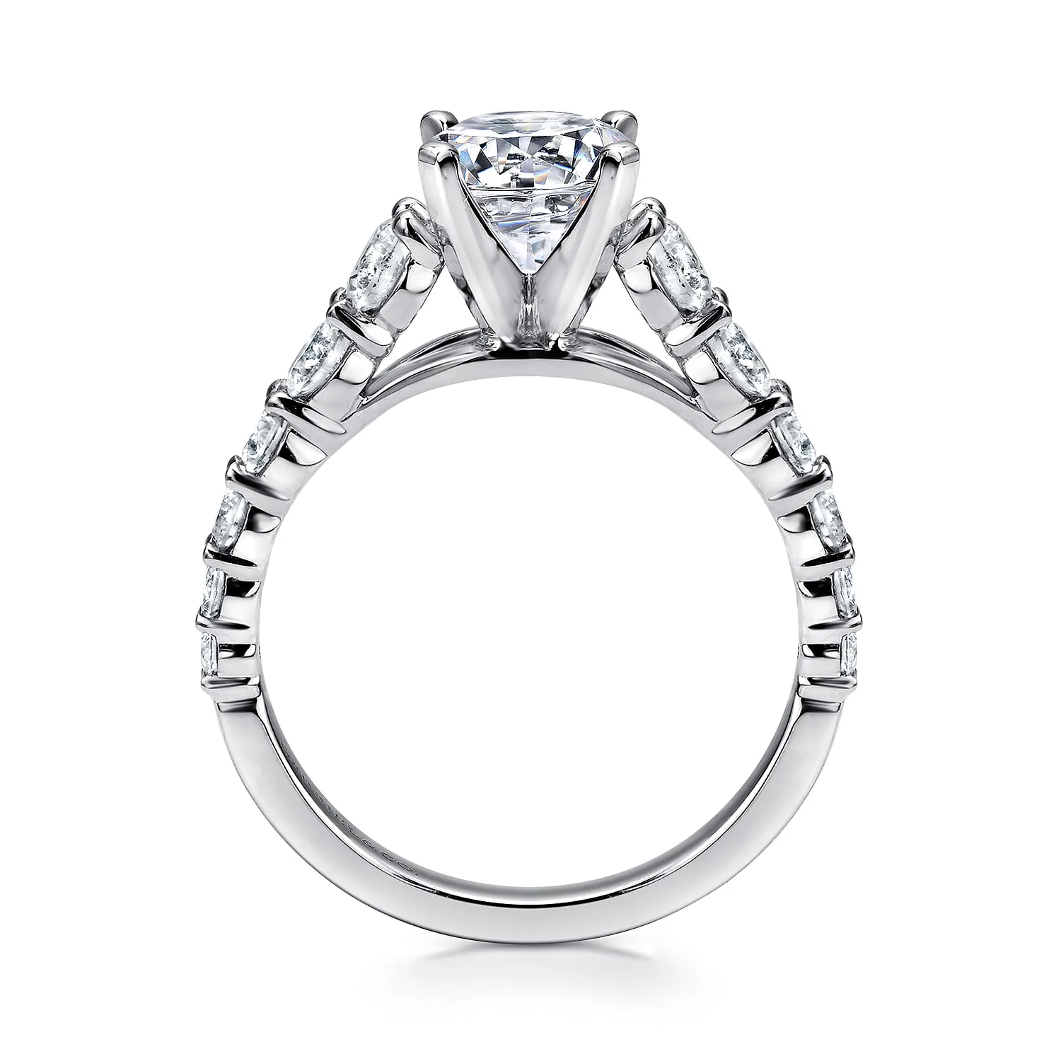 Round Diamond Engagement Ring in Platinum, photograph 2