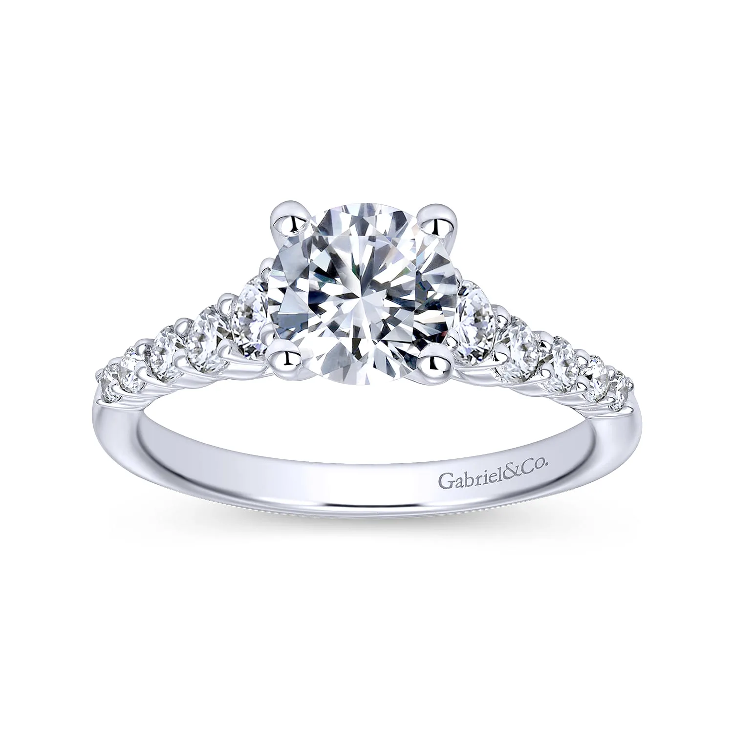 Round Diamond Engagement Ring in Platinum, photograph 5