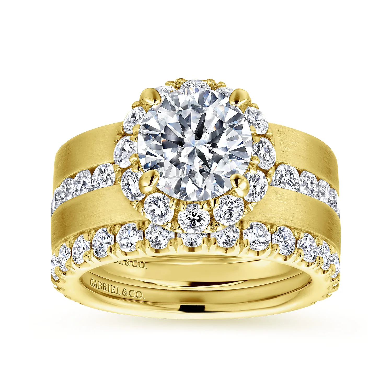 Round Halo Diamond Engagement Ring in 14K Yellow Gold, photograph 4