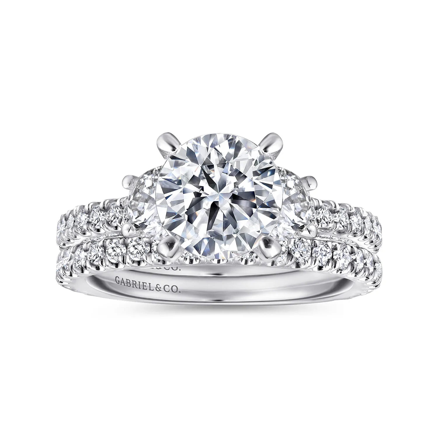 Round Diamond Engagement Ring in 14K White Gold, photograph 4