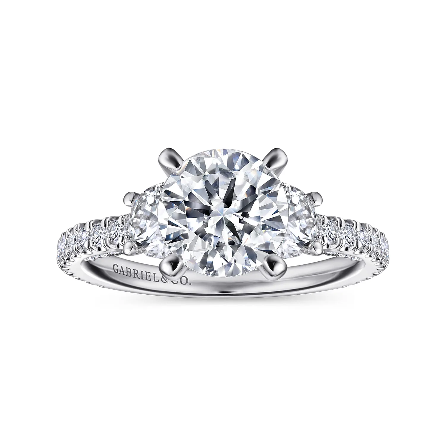 Round Diamond Engagement Ring in 14K White Gold, photograph 5