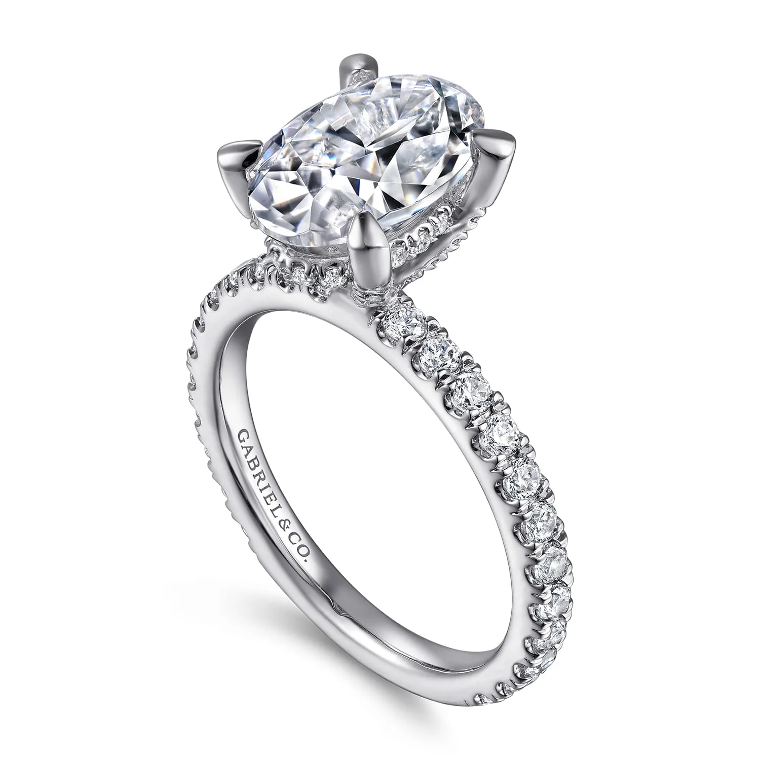Oval Diamond Engagement Ring in 14K Yellow Gold, photograph 3
