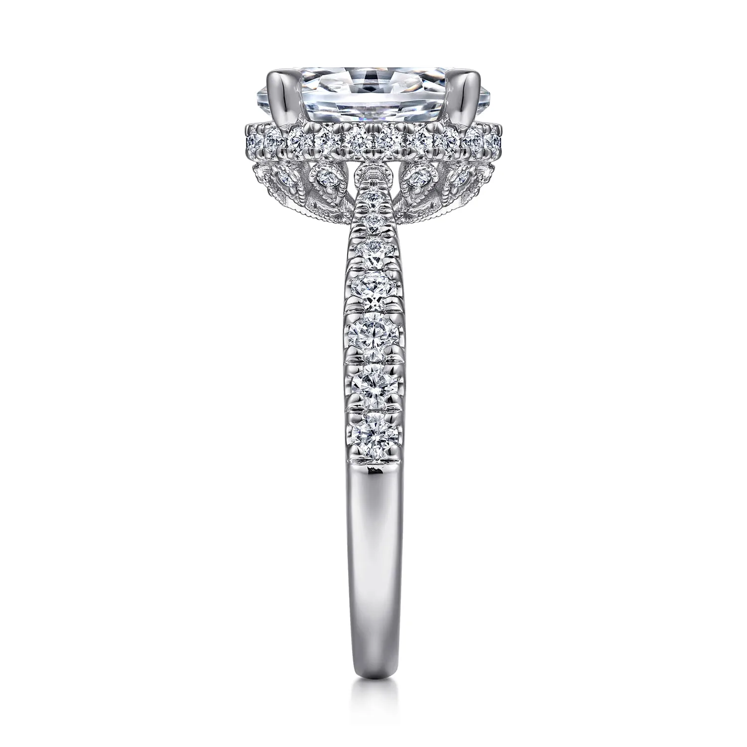 Oval Diamond Engagement Ring in 14K White Gold, photograph 5