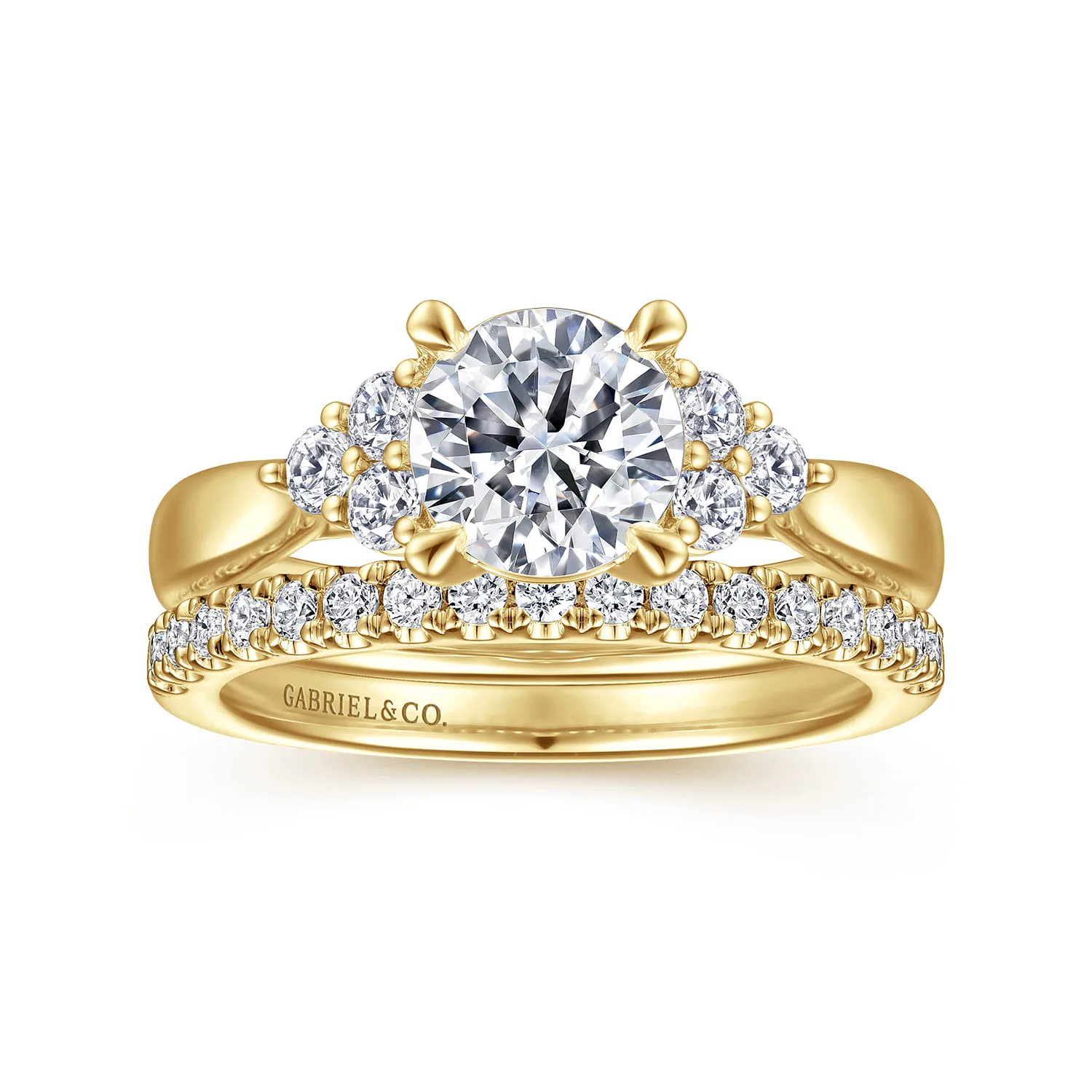 Round Three Stone Cluster Diamond Engagement Ring in 14K Yellow Gold, photograph 4