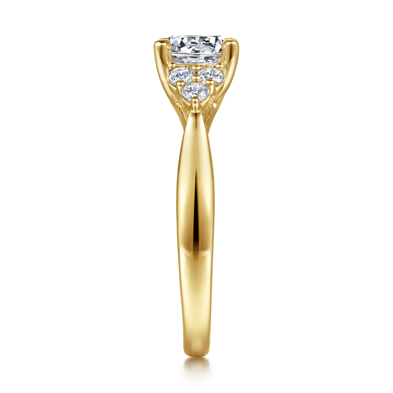 Round Three Stone Cluster Diamond Engagement Ring in 14K Yellow Gold, photograph 5