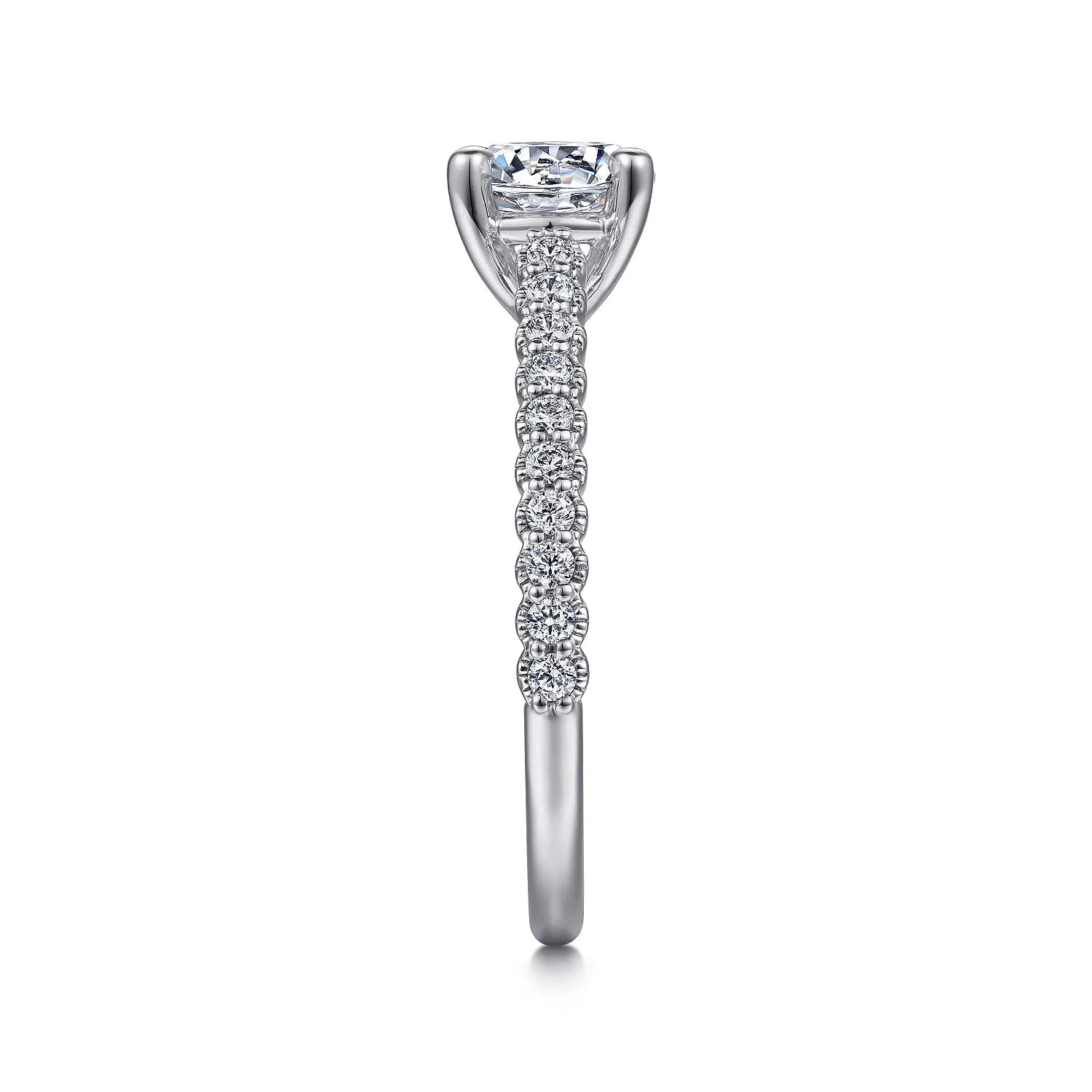 Round Diamond Engagement Ring in Platinum, photograph 5