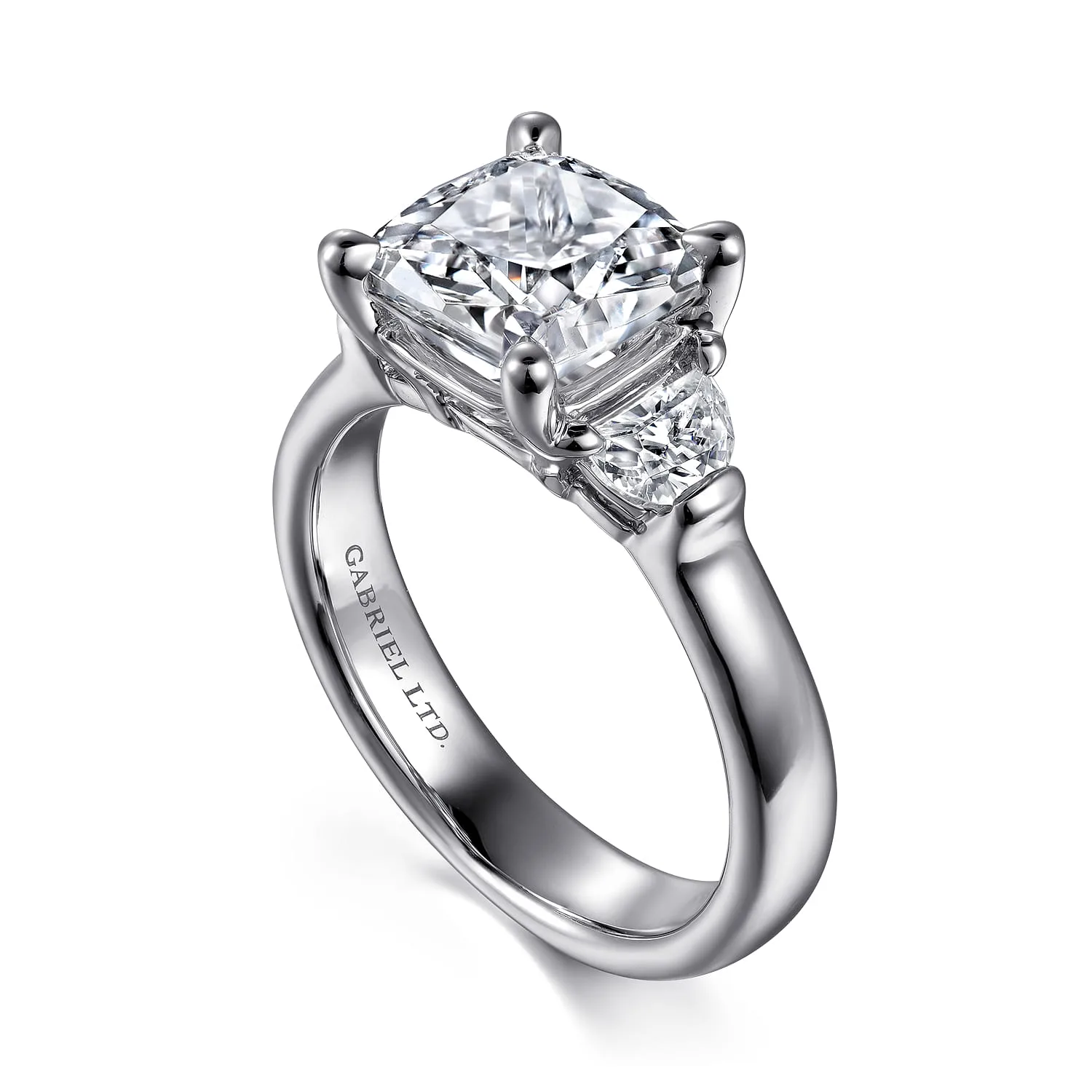 Cushion Three Stone Diamond Engagement Ring in 18K White Gold, photograph 3