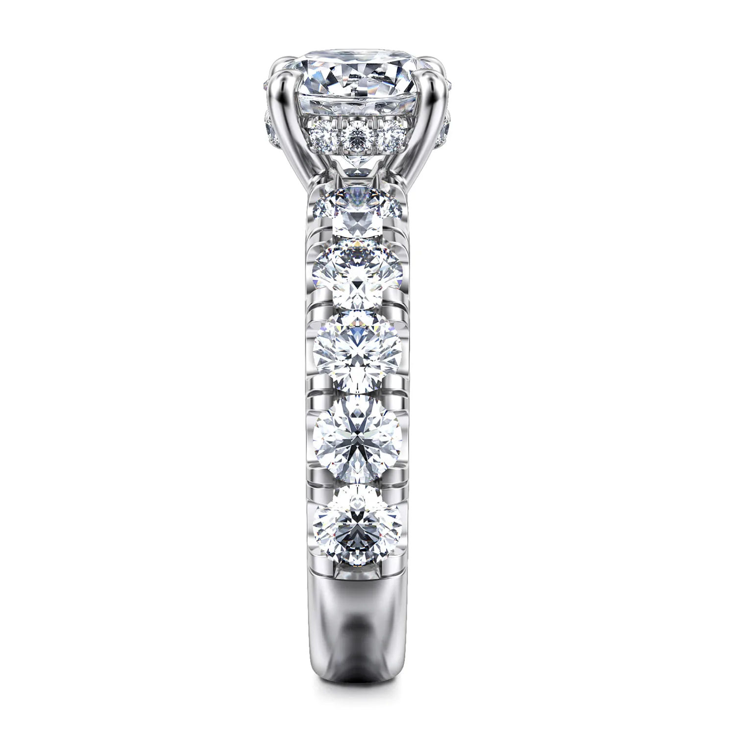 Round Diamond Engagement Ring in 14K White Gold, photograph 5