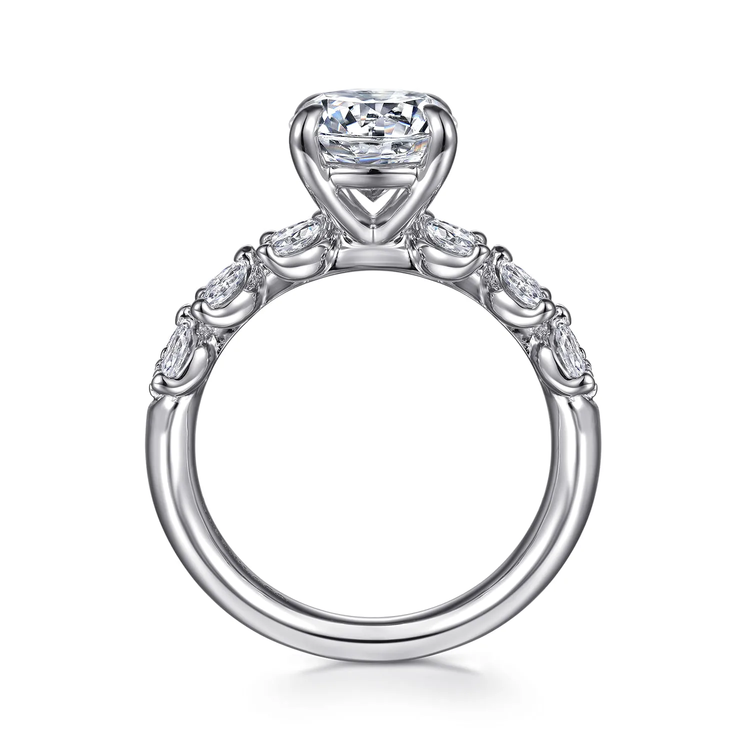 Round Diamond Engagement Ring in 14K White Gold, photograph 2