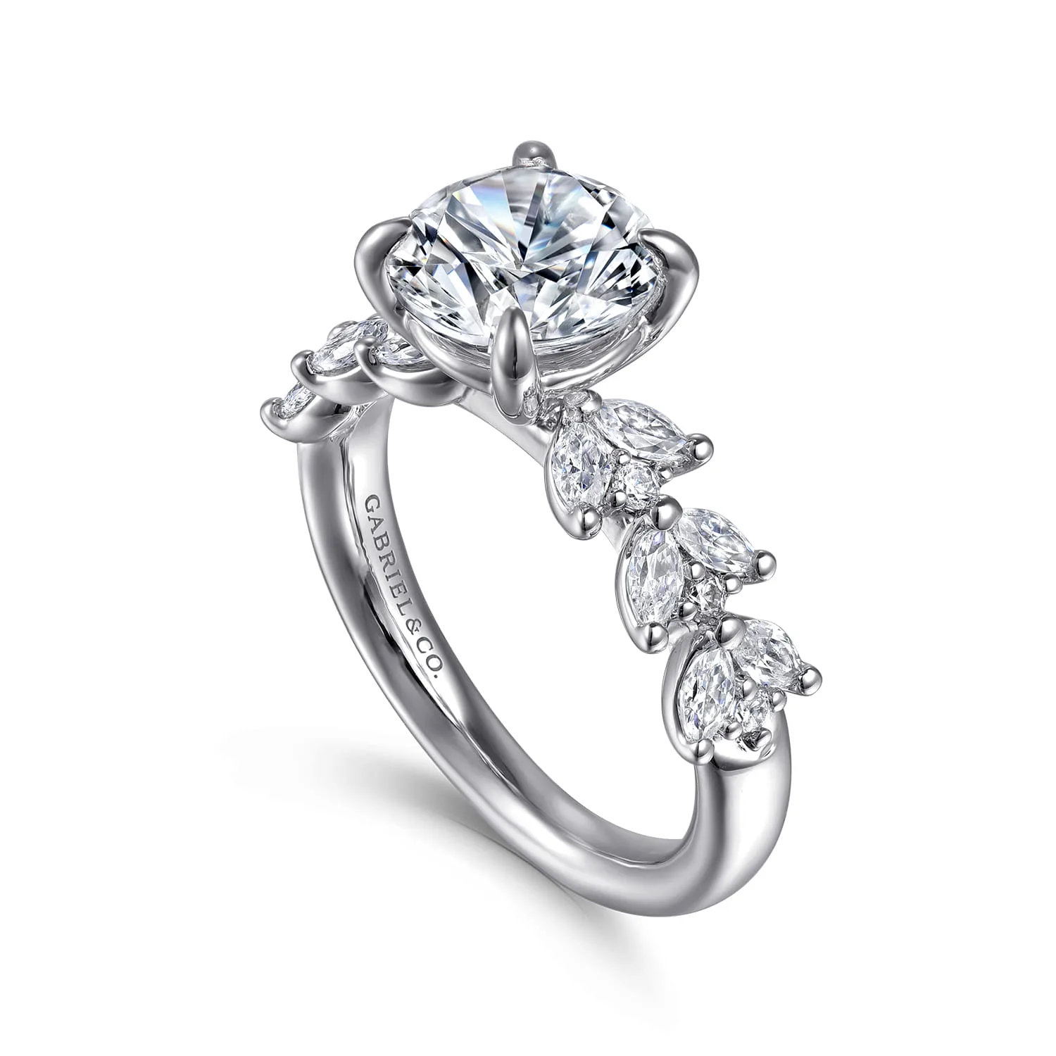 Round Diamond Engagement Ring in 14K White Gold, photograph 3