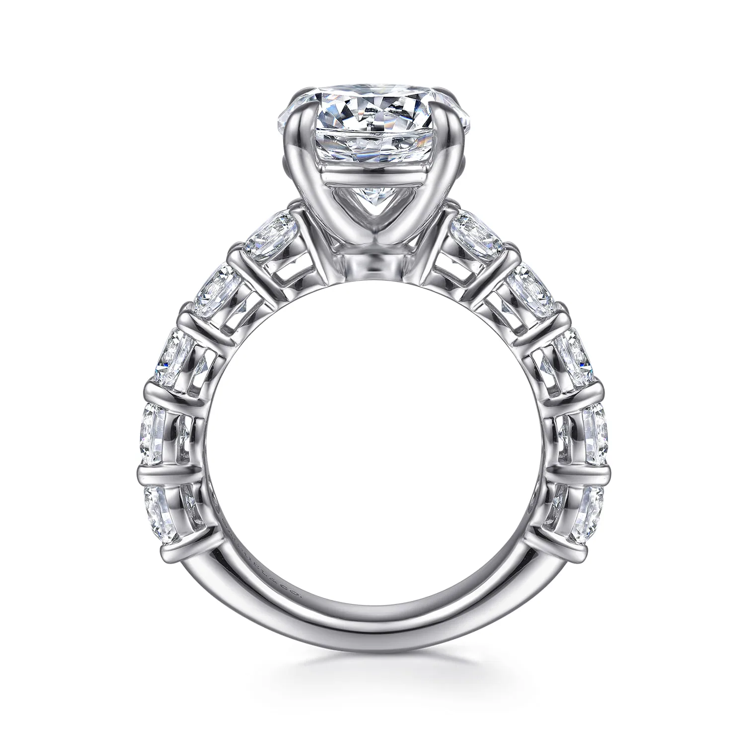 Round Diamond Engagement Ring in 14K White Gold, photograph 2