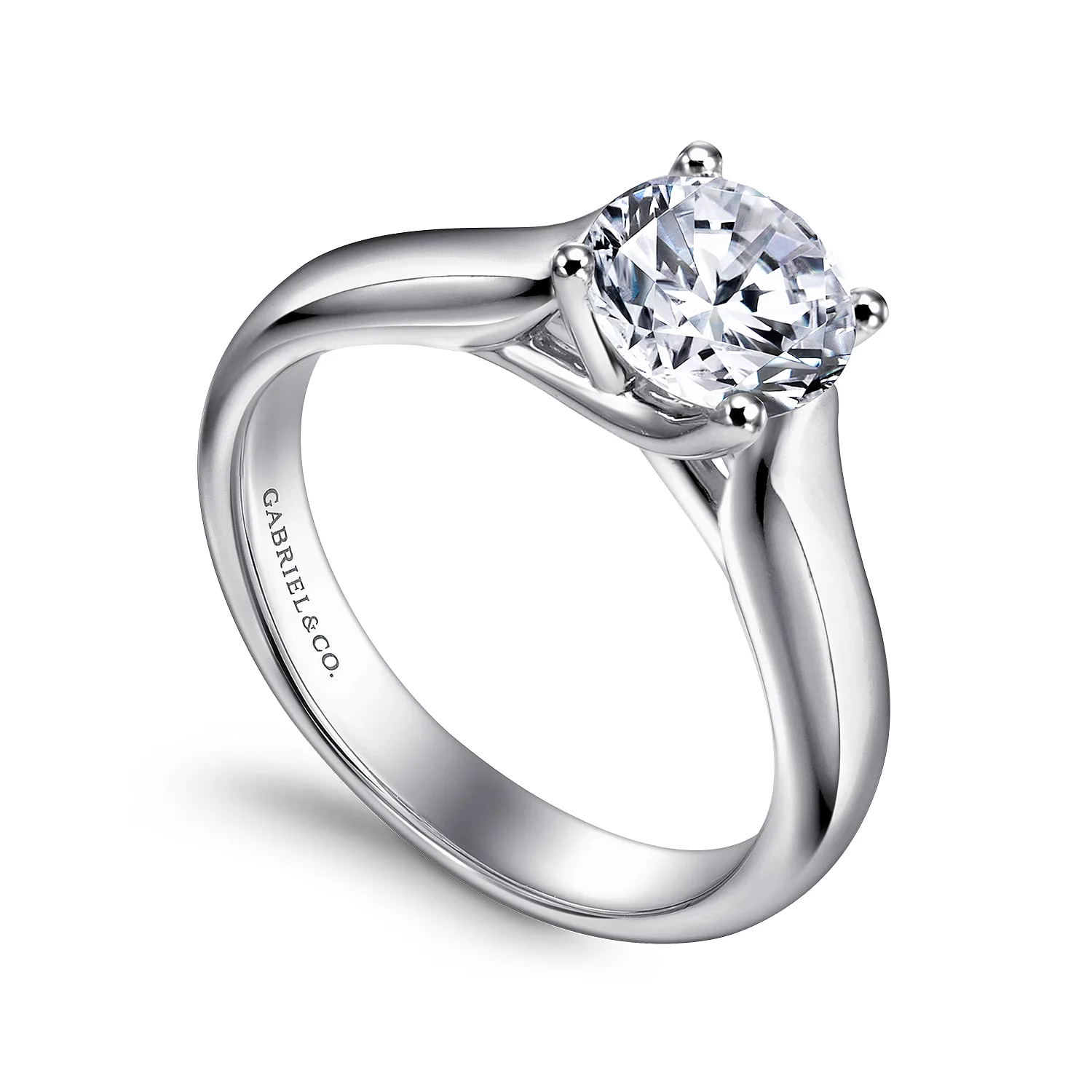 Round Diamond Solitaire Engagement Ring in Platinum, photograph 3
