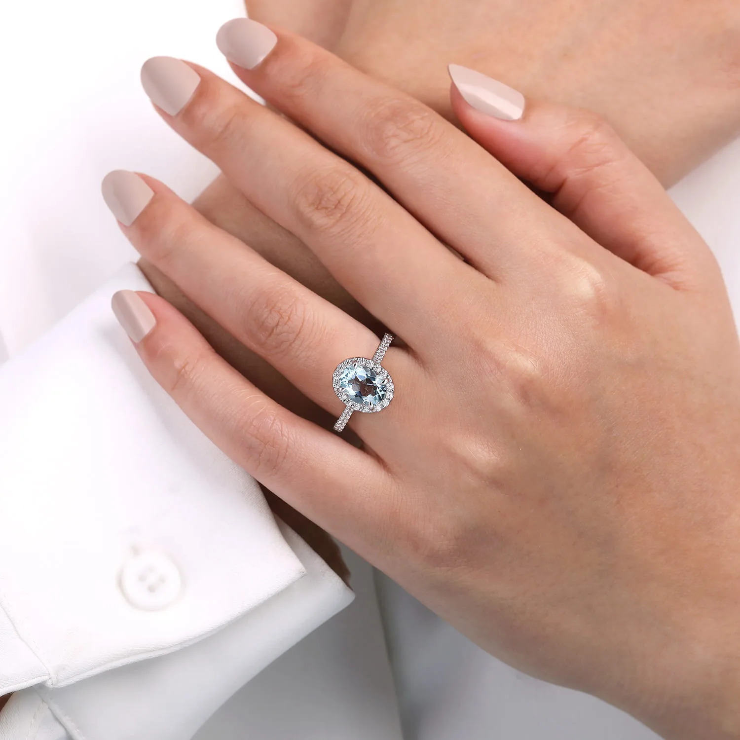 Oval Halo Aquamarine and Diamond Engagement Ring in 14K White Gold, photograph 6