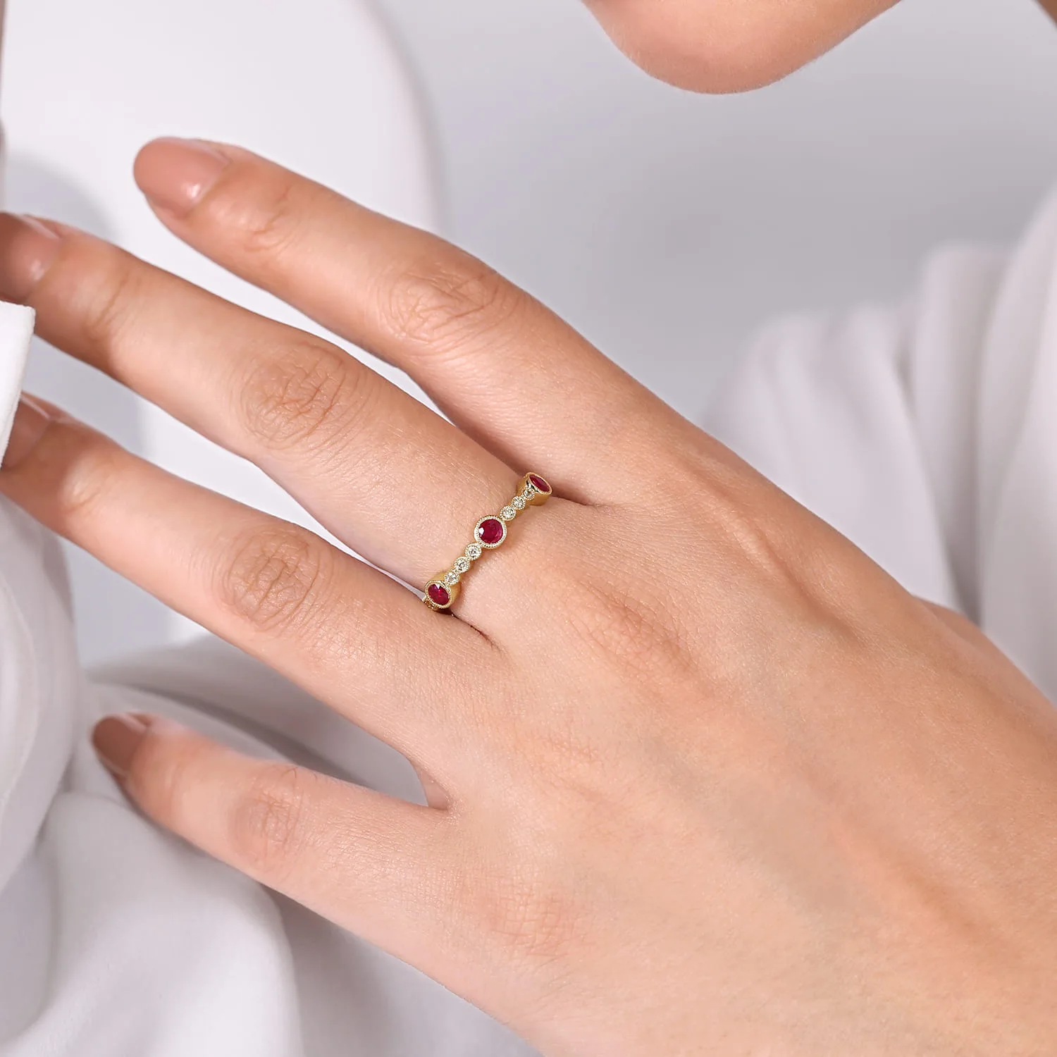 Diamond and Ruby Stackable Ring in 14K Yellow Gold, photograph 5