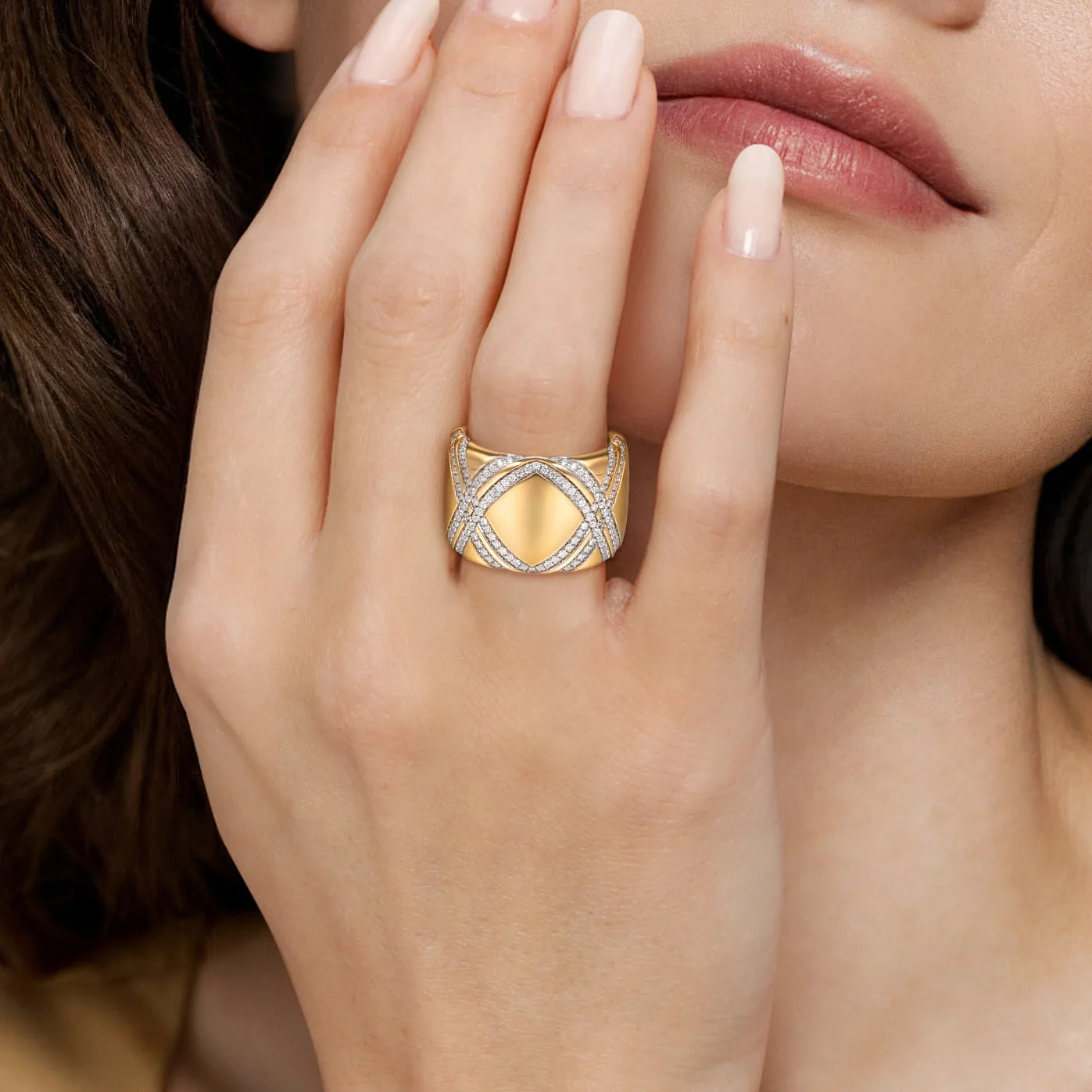 Wide Diamond Ring with Diamond Criss Crossing Rows in 18K Yellow Gold, photograph 5