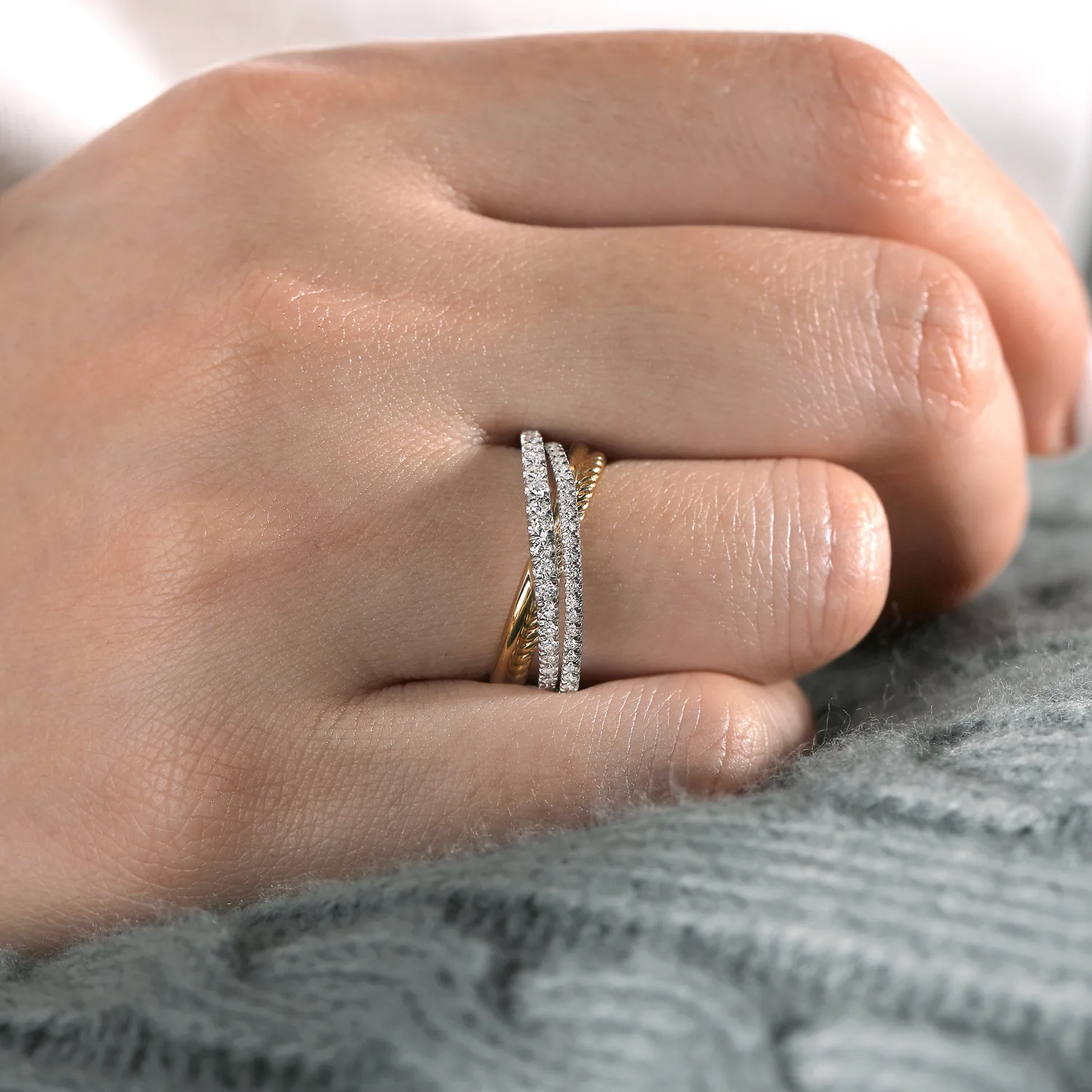 Twisted Rope and Diamond Criss Cross Ring in 14K White/Yellow Gold, photograph 6