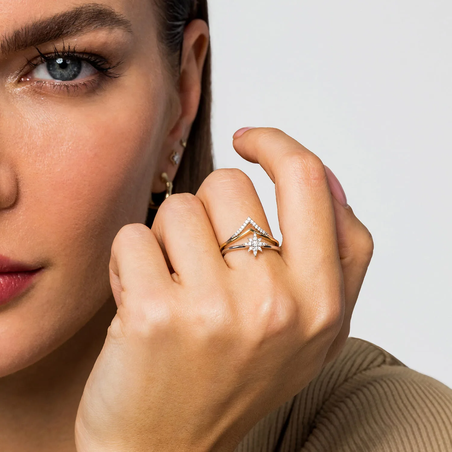 Diamond Starburst Ring in 14K White Gold, photograph 6