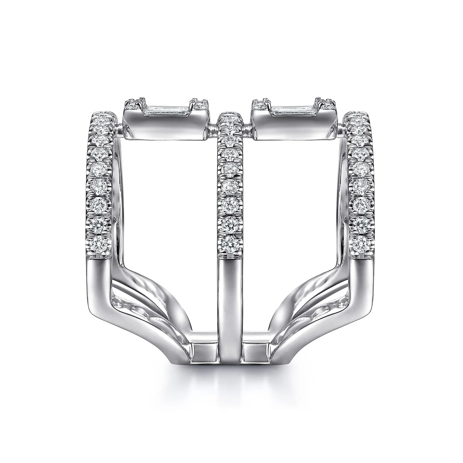 Baguette and Diamond Wide Three Row Ring in 18K White Gold, photograph 4