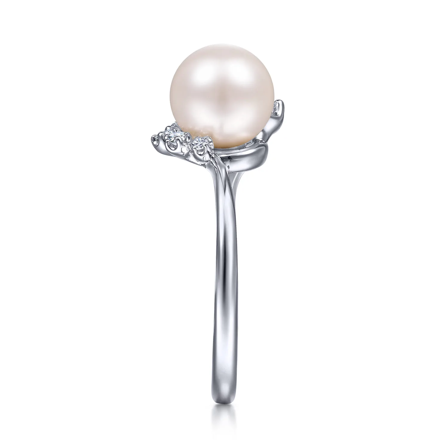 Pearl Ring with Diamond Accent in 14K White Gold, photograph 4