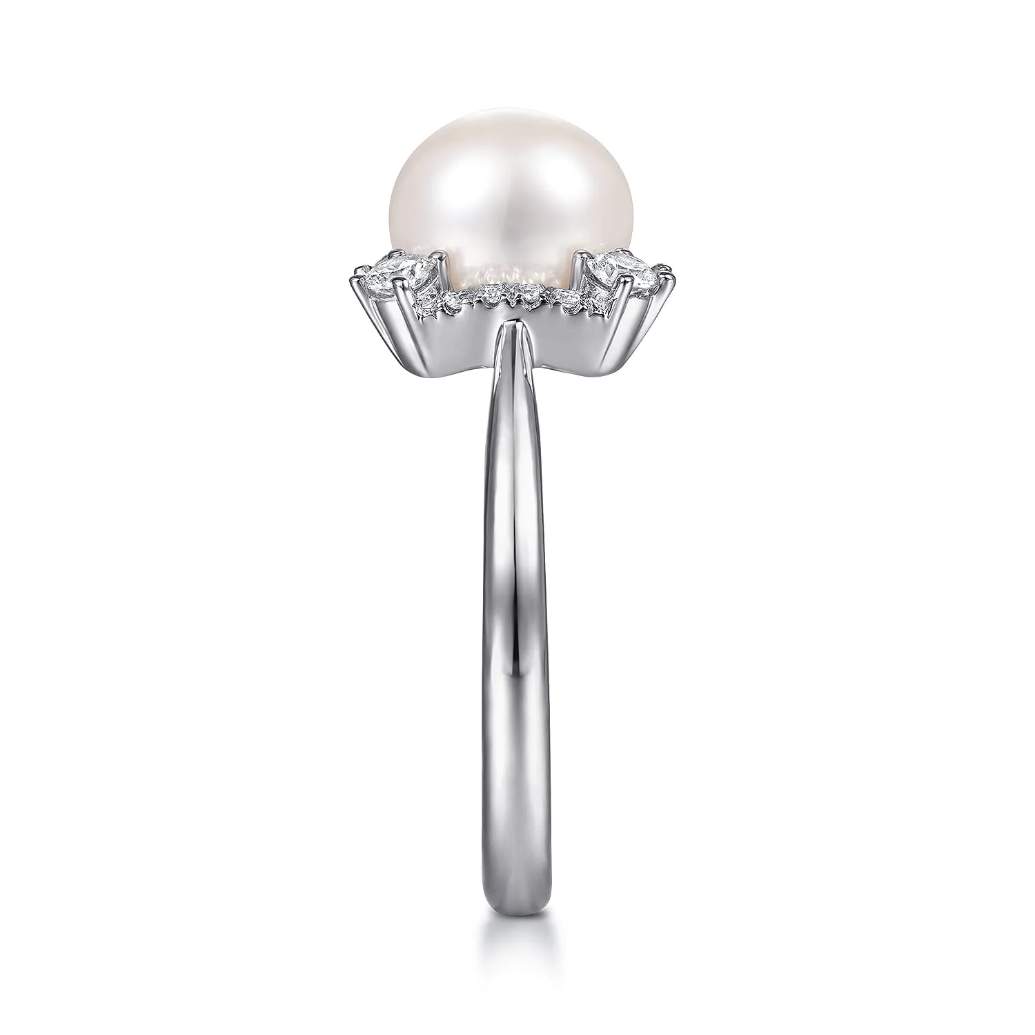 Pearl Ring with Diamond Halo in 14K White Gold, photograph 4
