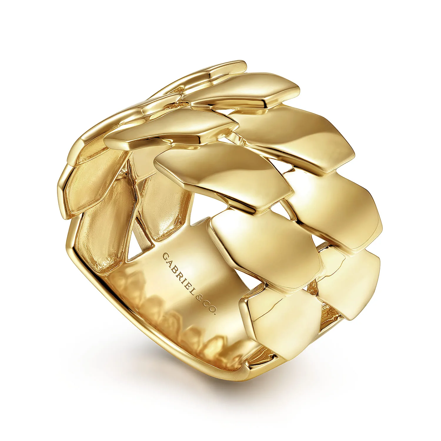 Geometric Pattern Wide Band Ring in 14K Yellow Gold, photograph 3