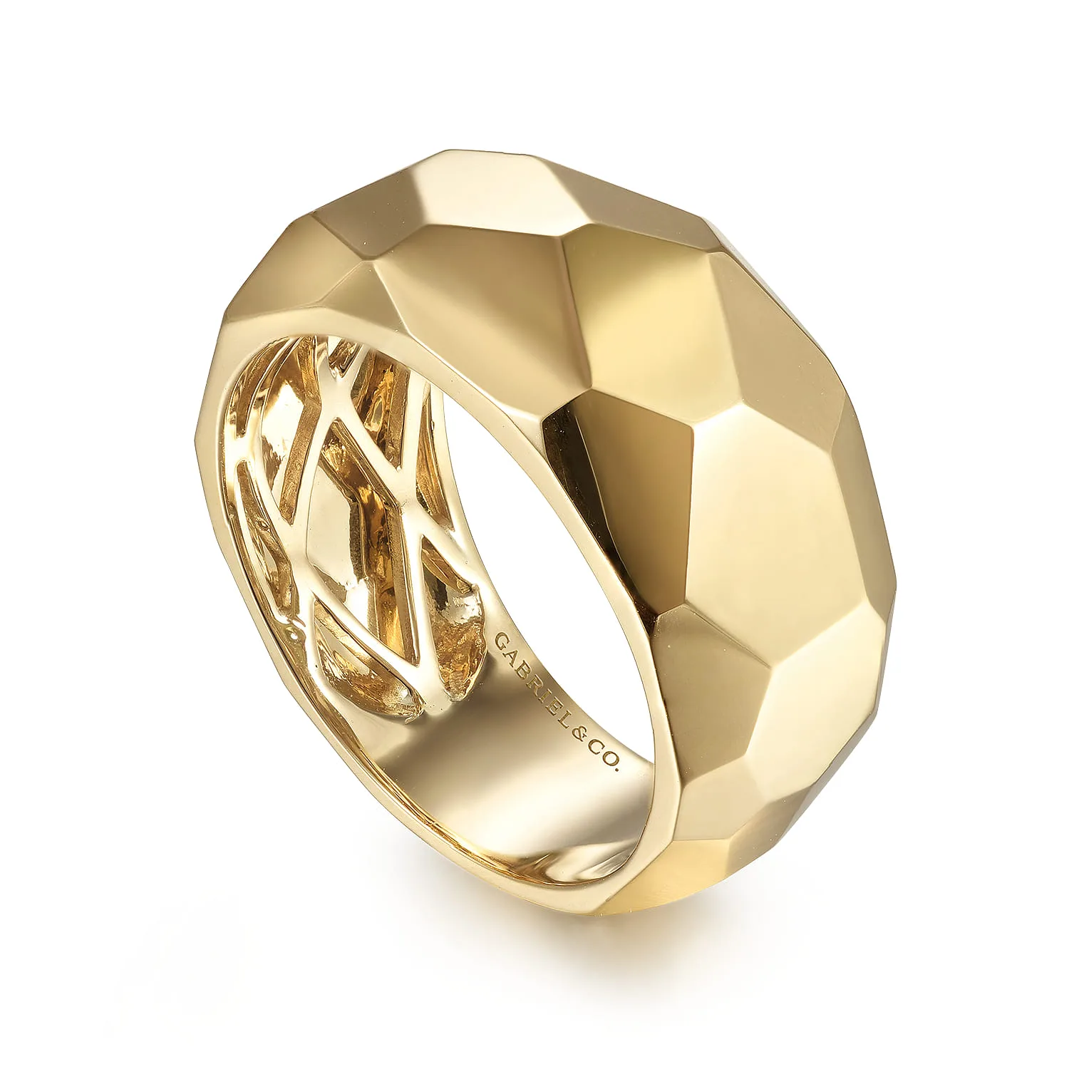 Hammered Puff Ring in 14K Yellow Gold, photograph 3