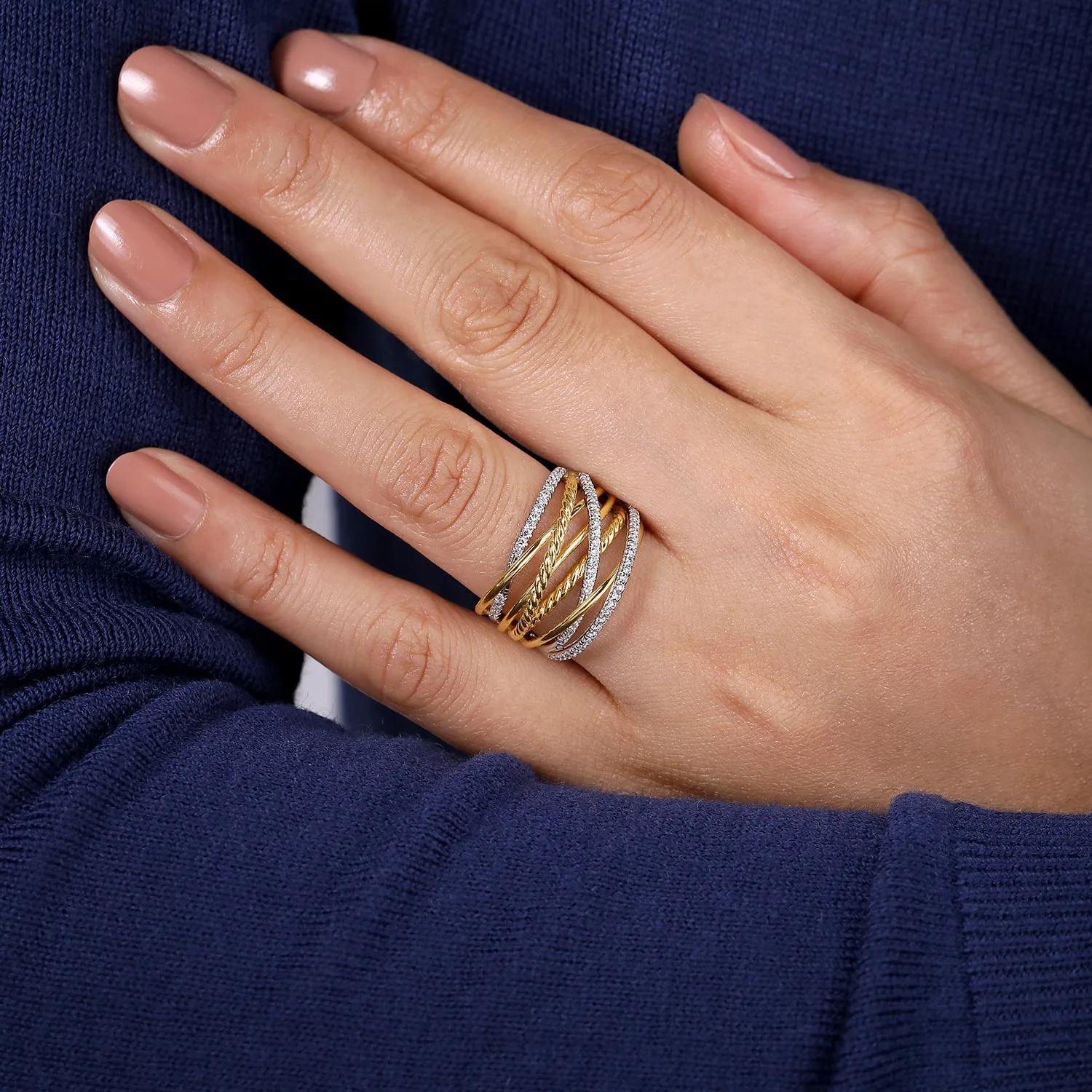 Twisted Rope and Diamond Criss Cross Ring in 14K White/Yellow Gold, photograph 5