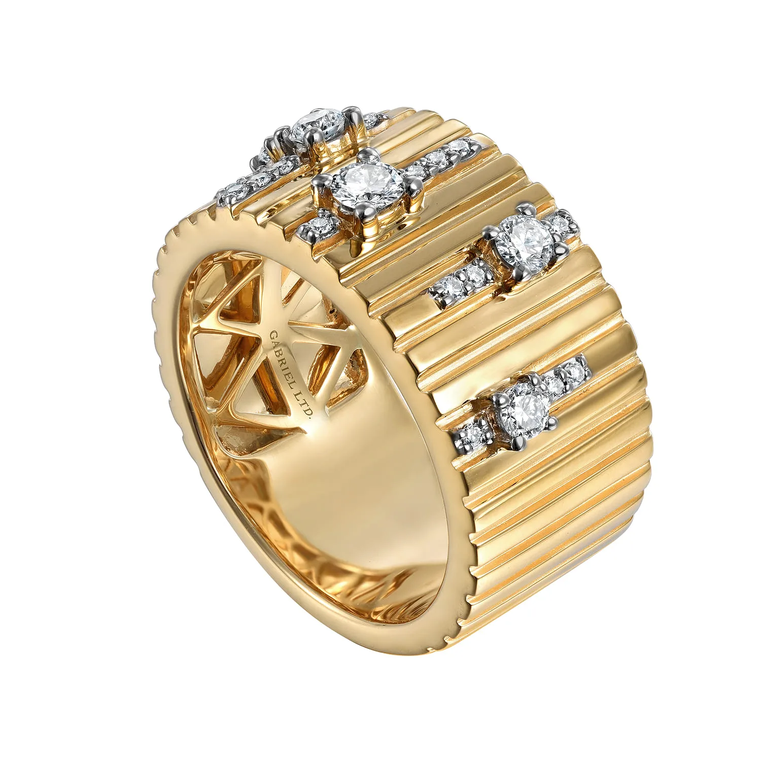 Contemporary Diamond Station Wide Band Ring in 18K Yellow Gold, photograph 3