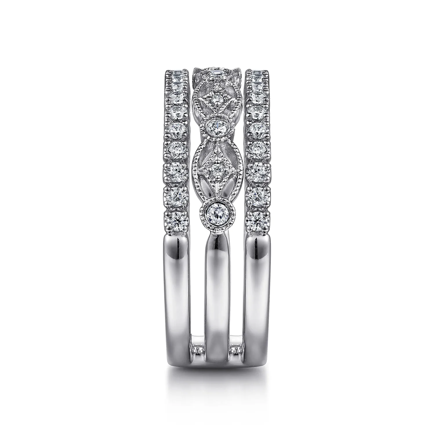 Vintage Inspired Diamond Ring in 14K White Gold, photograph 4