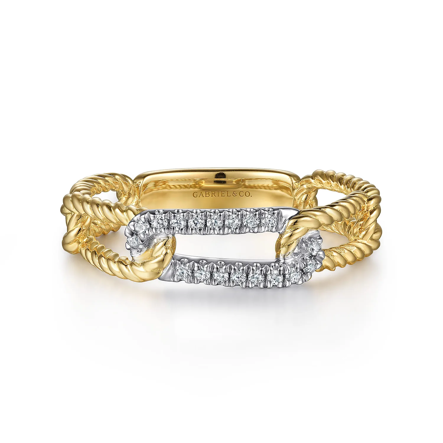 Hampton Link Ring with Diamond Station