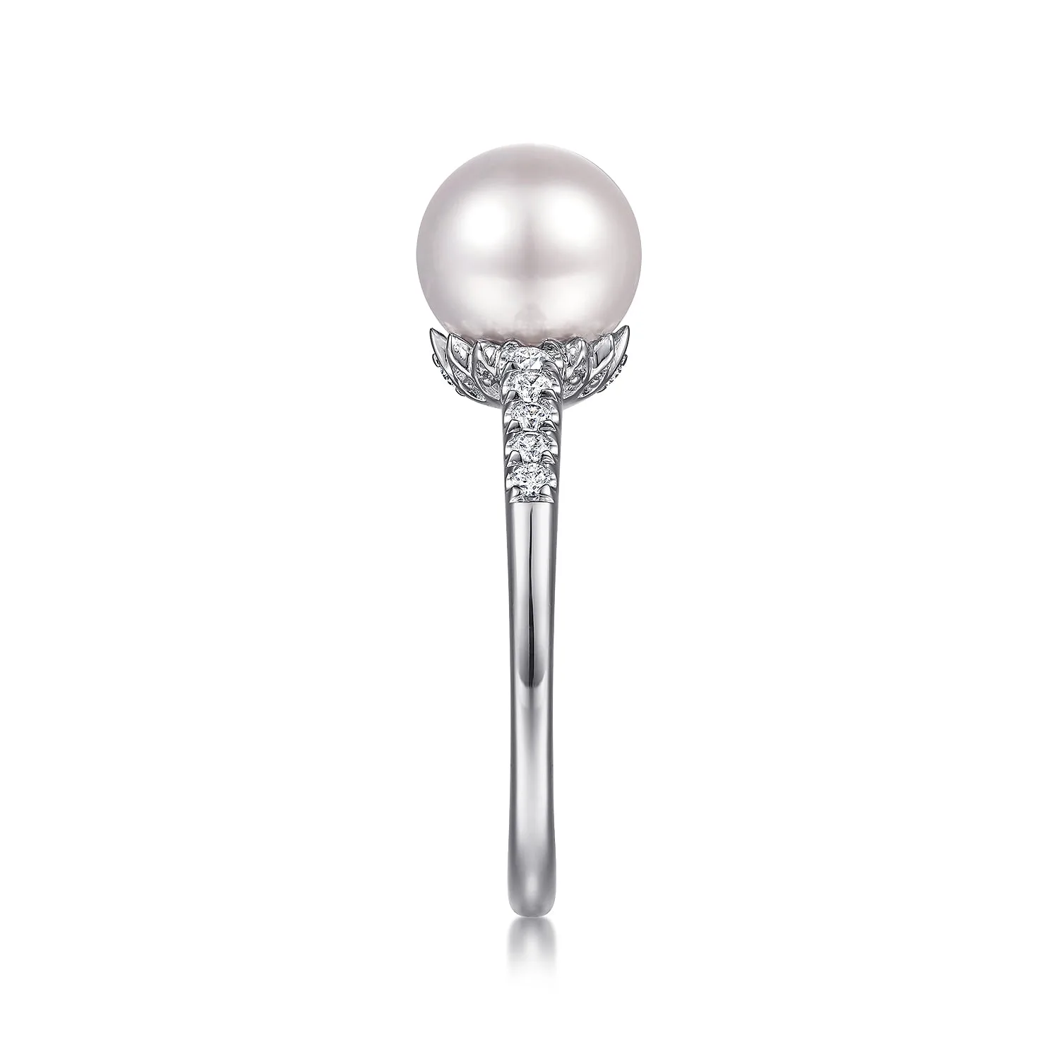 Classic Cultured Pearl and Graduate Diamond Promise Ring in 14K White Gold, photograph 4