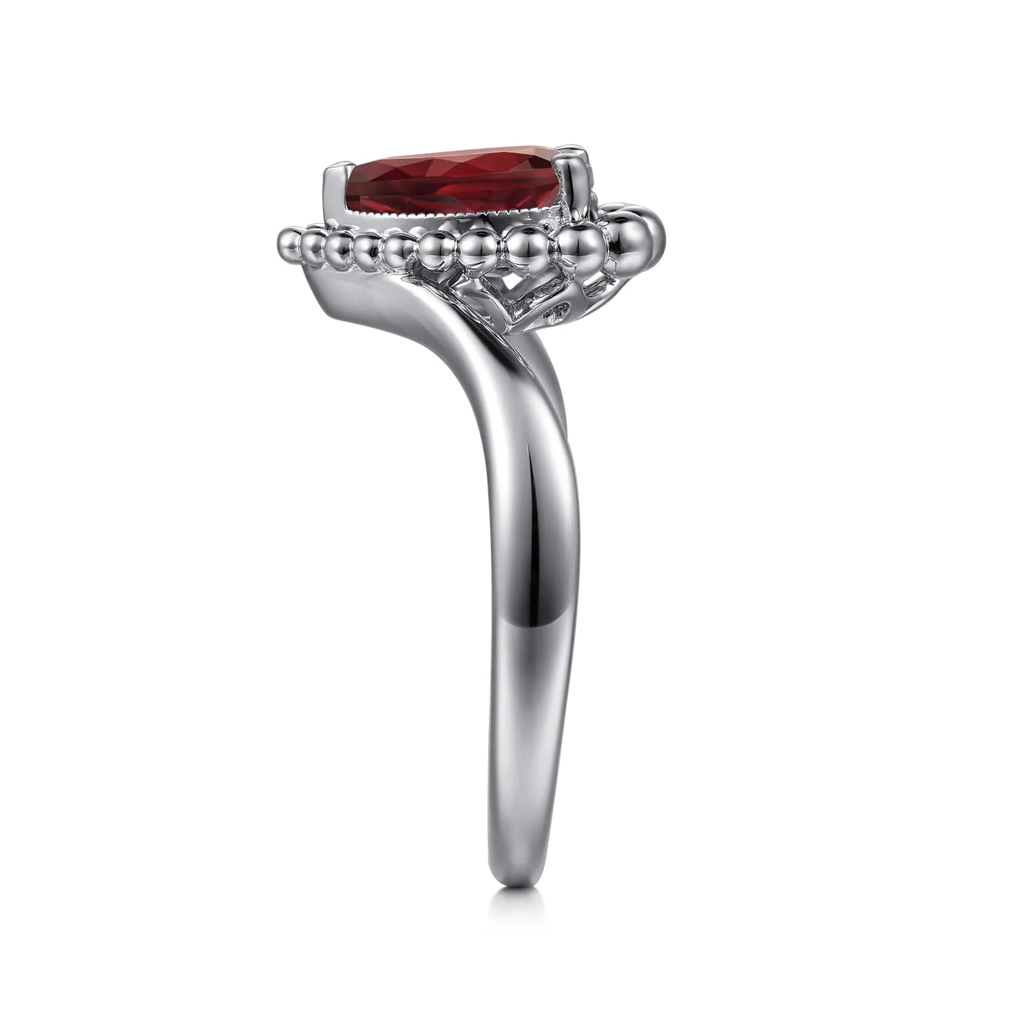 Bujukan Garnet Chevron Ring in Sterling Silver, photograph 4