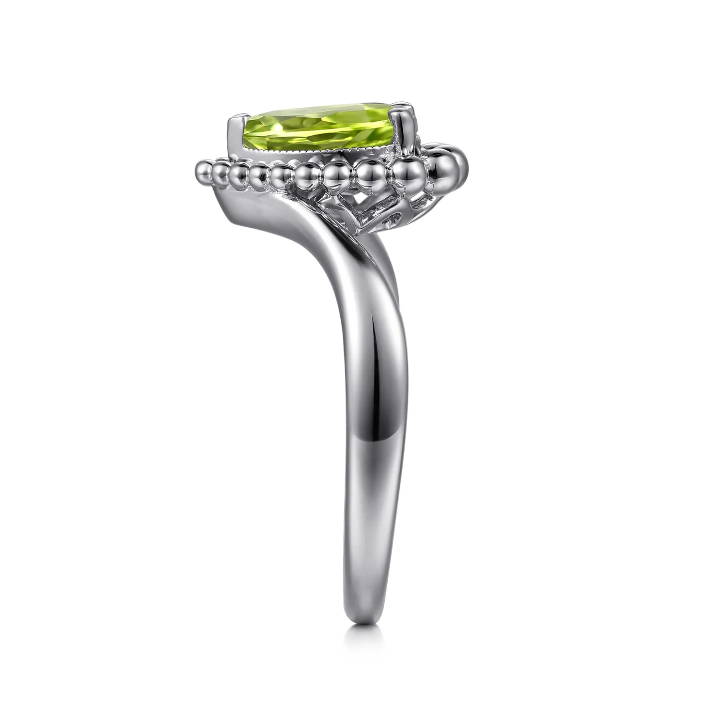 Bujukan Peridot Chevron Ring in Sterling Silver, photograph 4