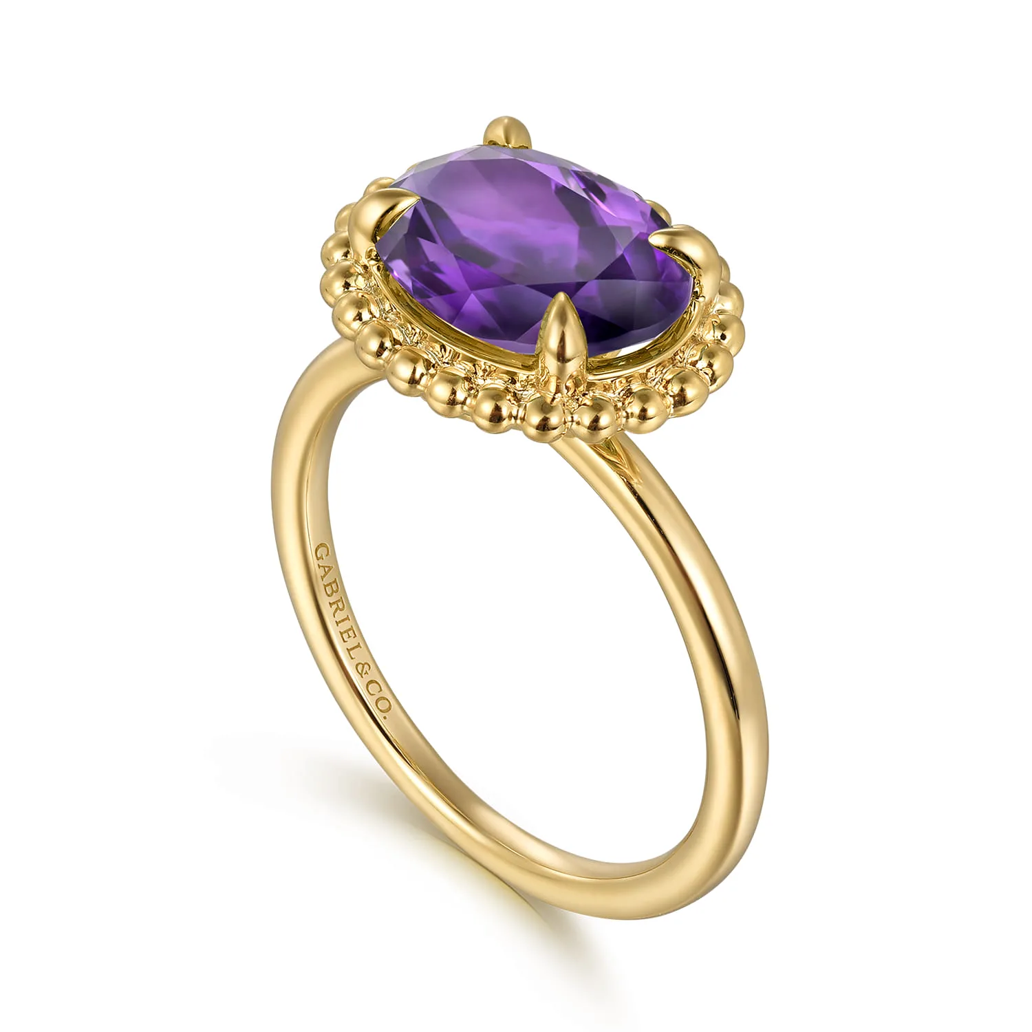 Amethyst Bujukan Ladies Ring in 14K Yellow Gold, photograph 3