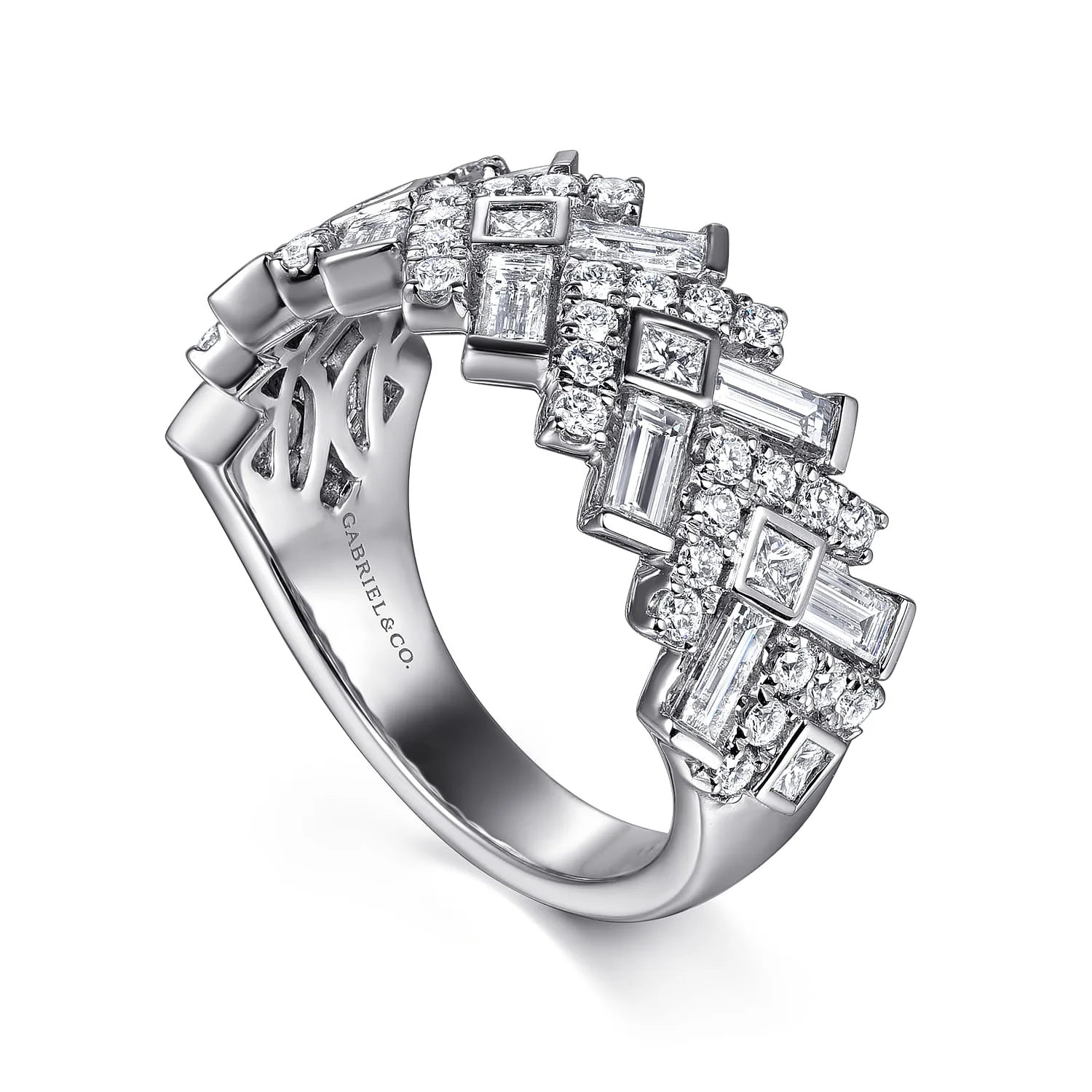Diamond Wide Band Ring in 14K White Gold, photograph 3