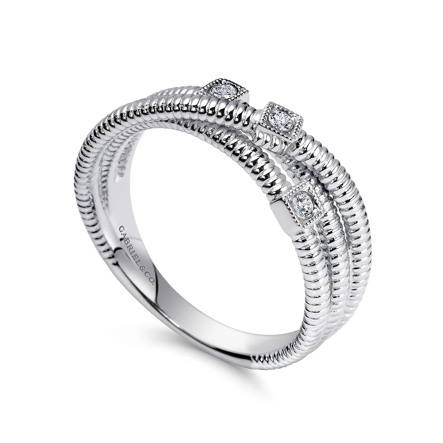 Diamond Station Criss Cross Ring in Sterling Silver, photograph 3