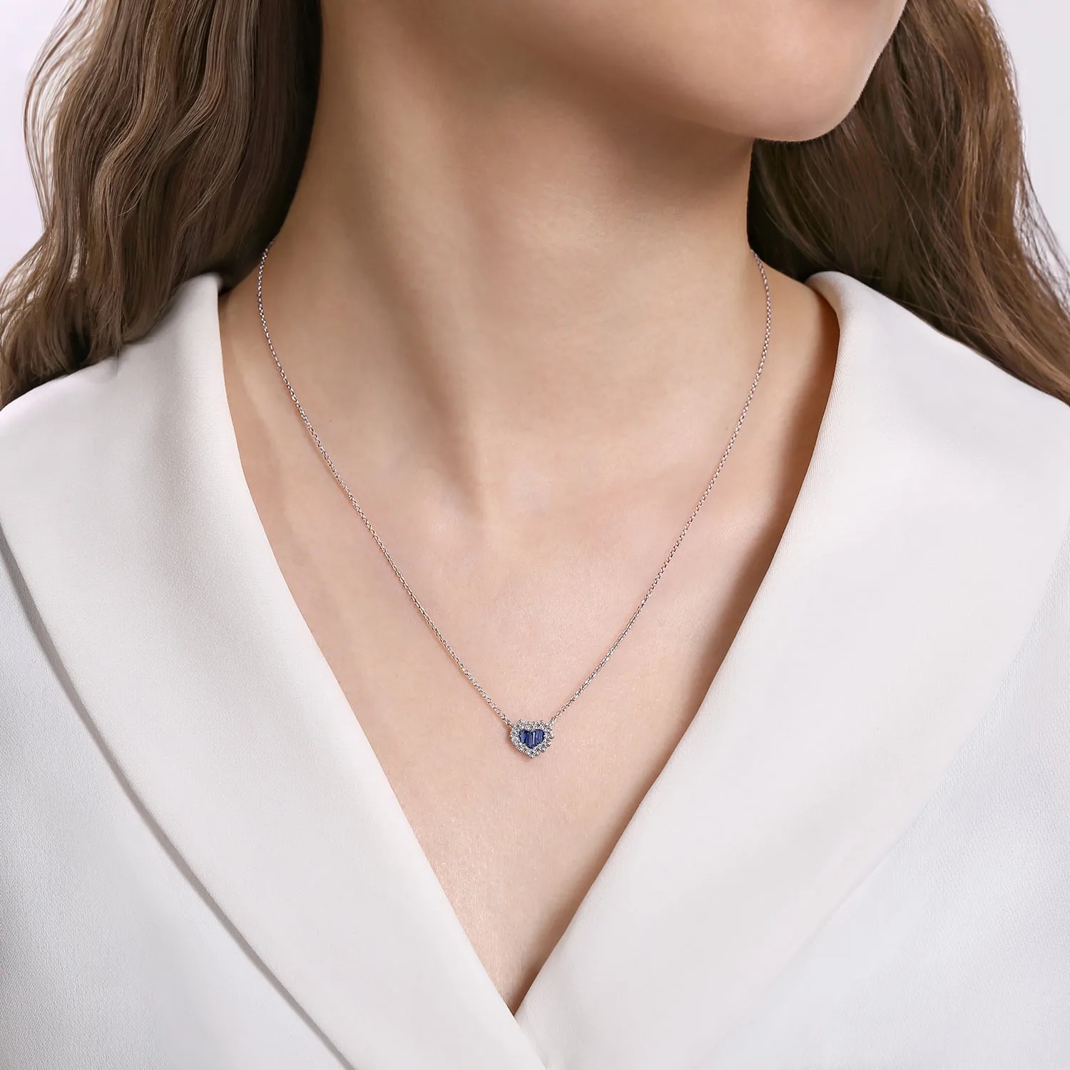 18 inch Heart Sapphire and Diamond Pendant Necklace in 14K White Gold, photograph 3