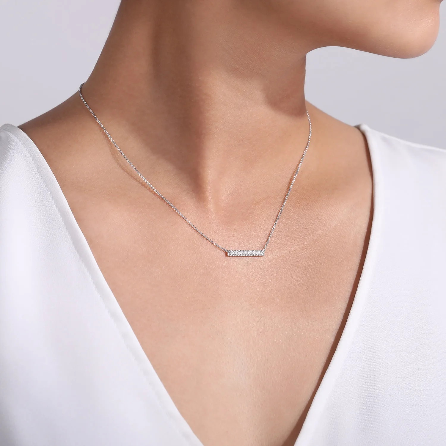 Rectangular Diamond Bar Necklace in 14K White Gold, photograph 3