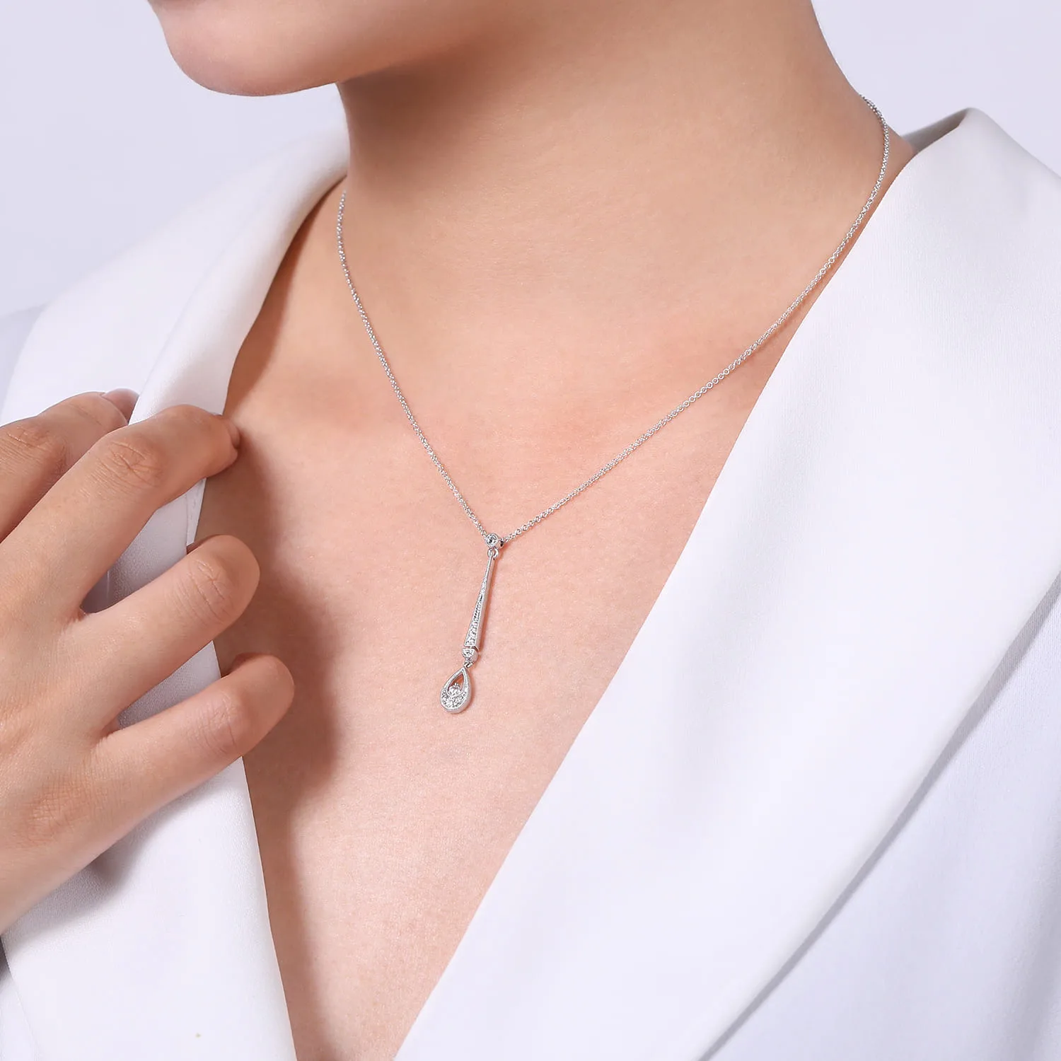 Diamond Bar and Teardrop Necklace in 14K White Gold, photograph 3