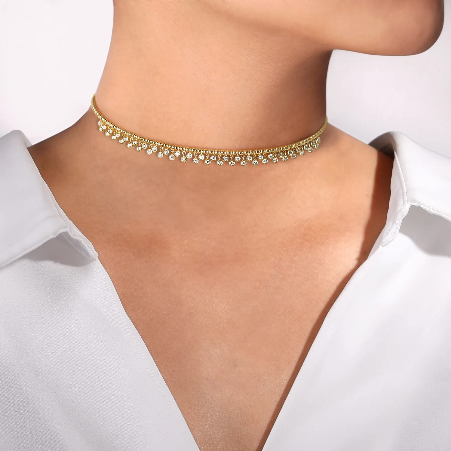 Diamond Clusters Bujukan Beaded Choker Necklace in 14K Yellow Gold, photograph 3